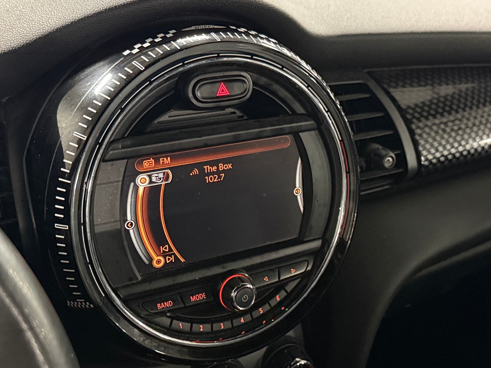 Thumbnail: 2017 MINI Cooper Convertible - 4