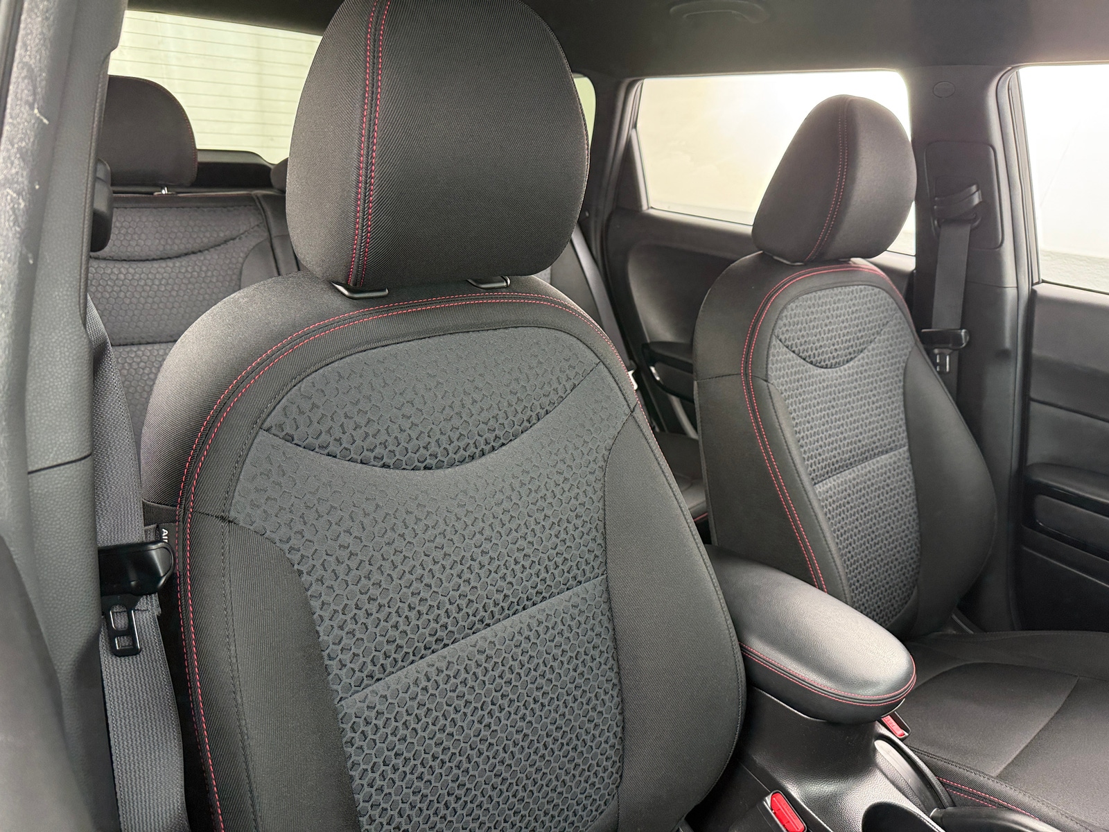 Thumbnail: 2016 Kia Soul - 2