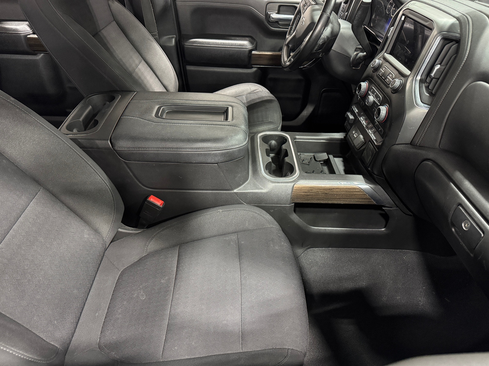 Thumbnail: 2021 Chevrolet Silverado 1500 - 2