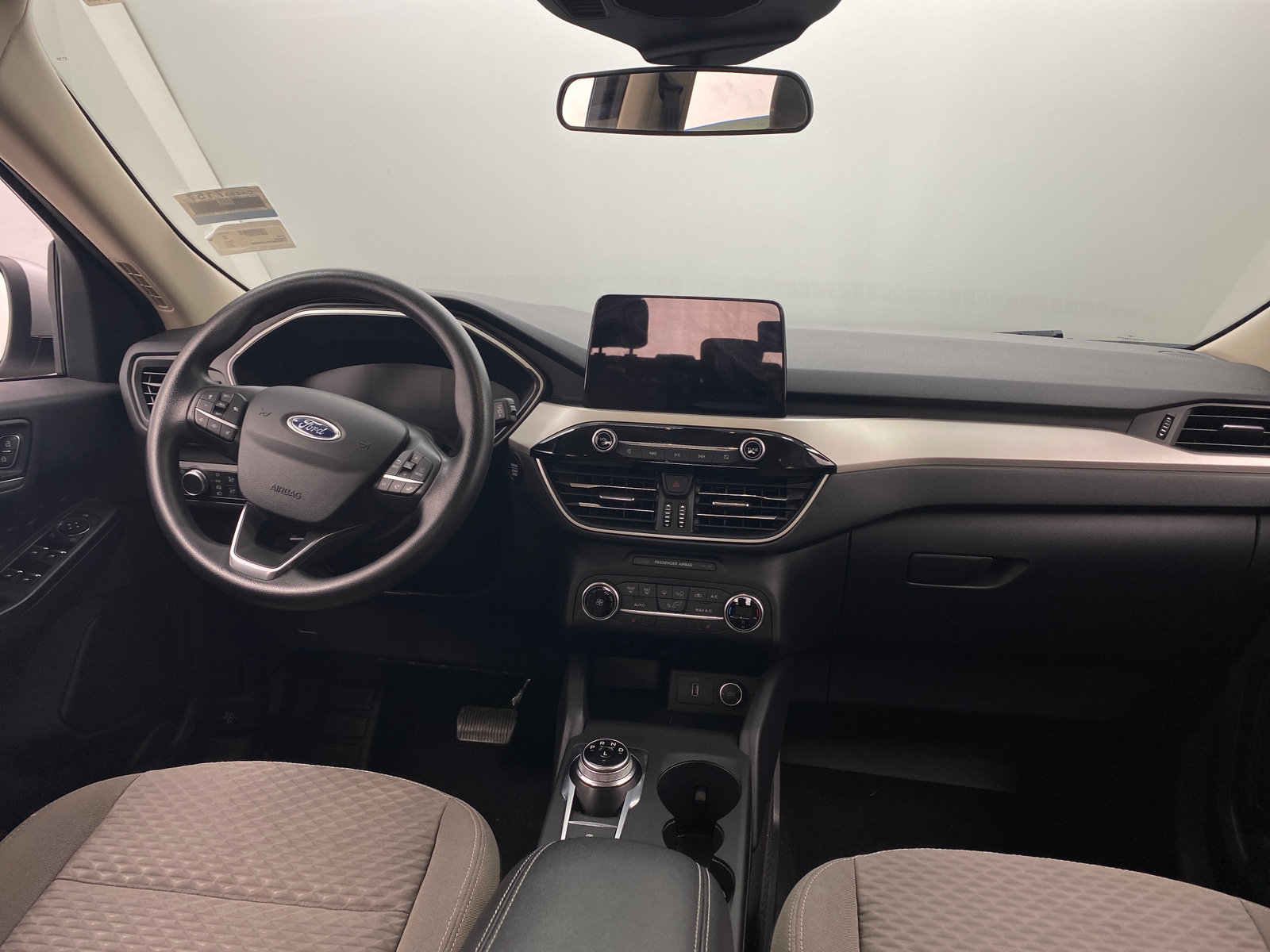 Thumbnail: 2020 Ford Escape - 3