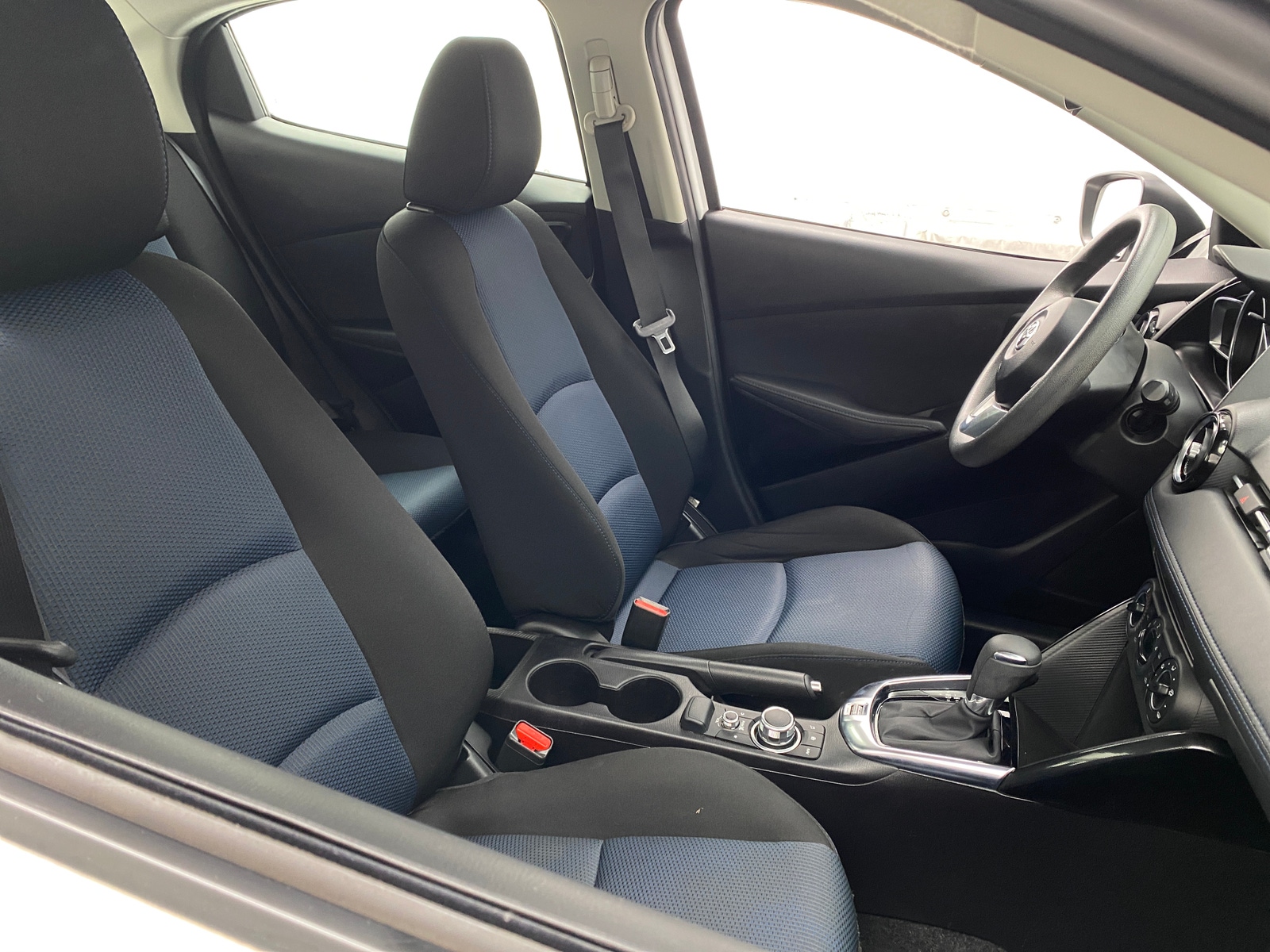 Thumbnail: 2018 Toyota Yaris iA - 2