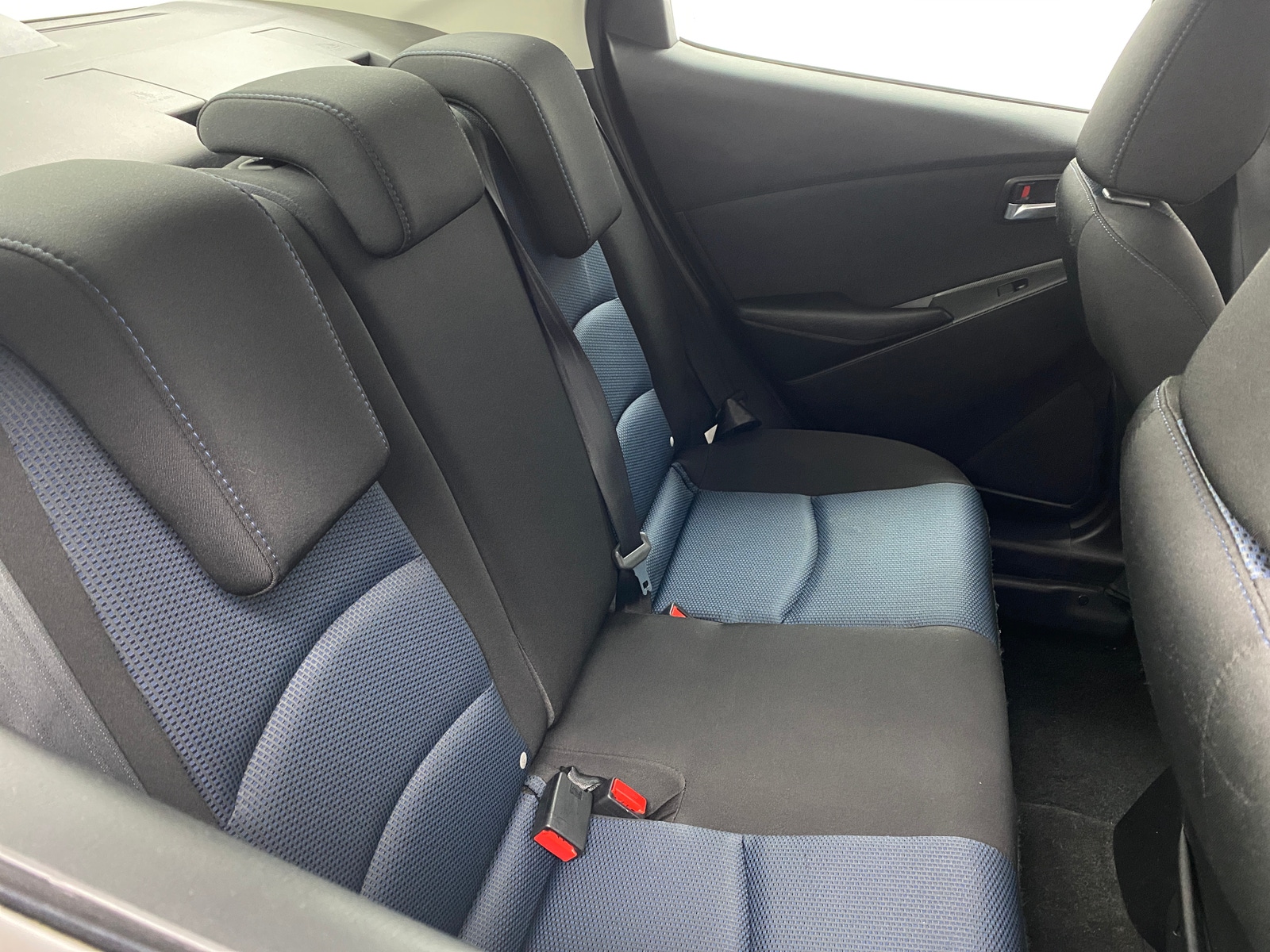 Thumbnail: 2018 Toyota Yaris iA - 6