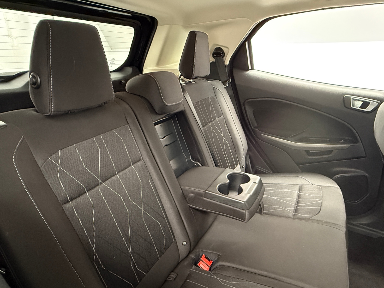 Thumbnail: 2019 Ford EcoSport - 6