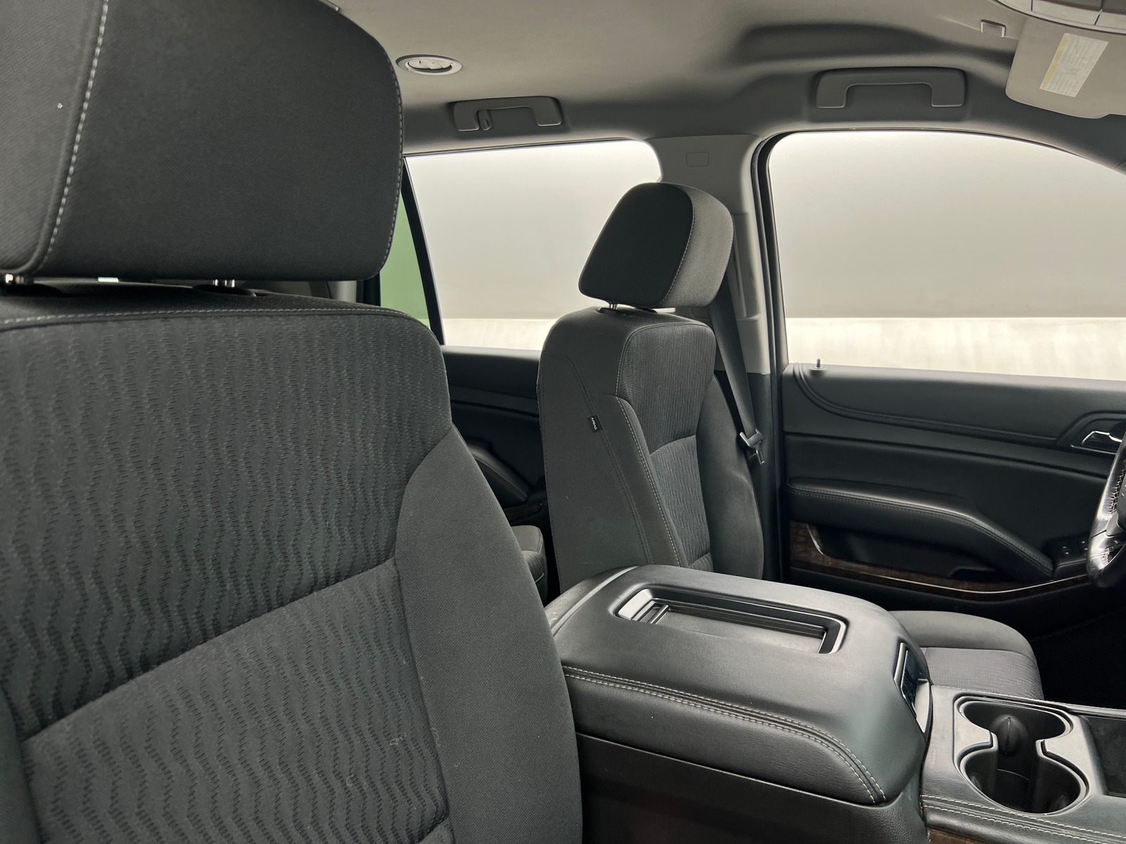 Thumbnail: 2019 Chevrolet Tahoe - 2