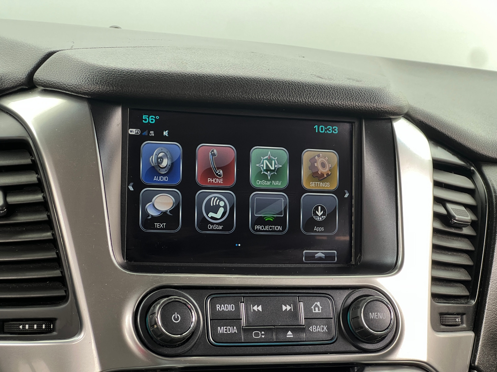 Thumbnail: 2019 Chevrolet Tahoe - 4