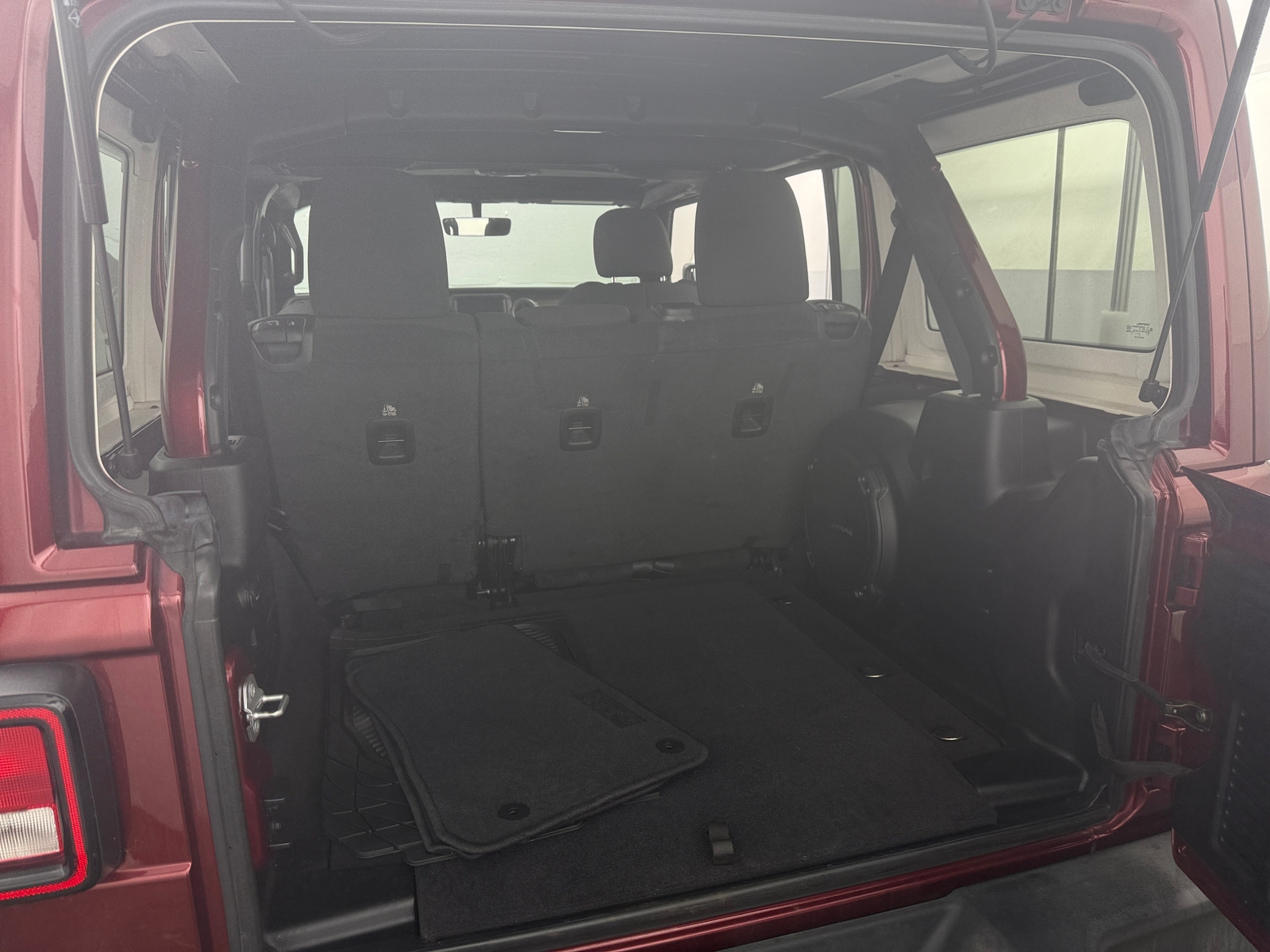 Thumbnail: 2021 Jeep Wrangler - 7