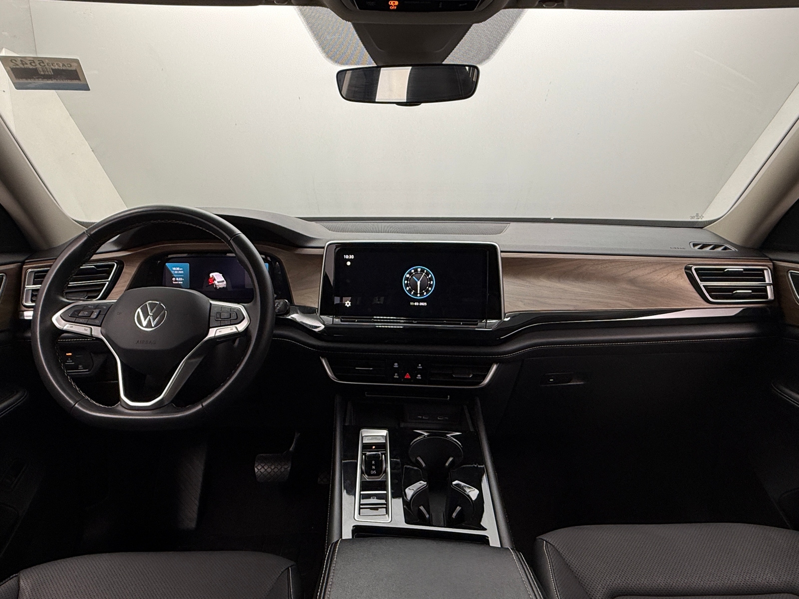 Thumbnail: 2024 Volkswagen Atlas - 2