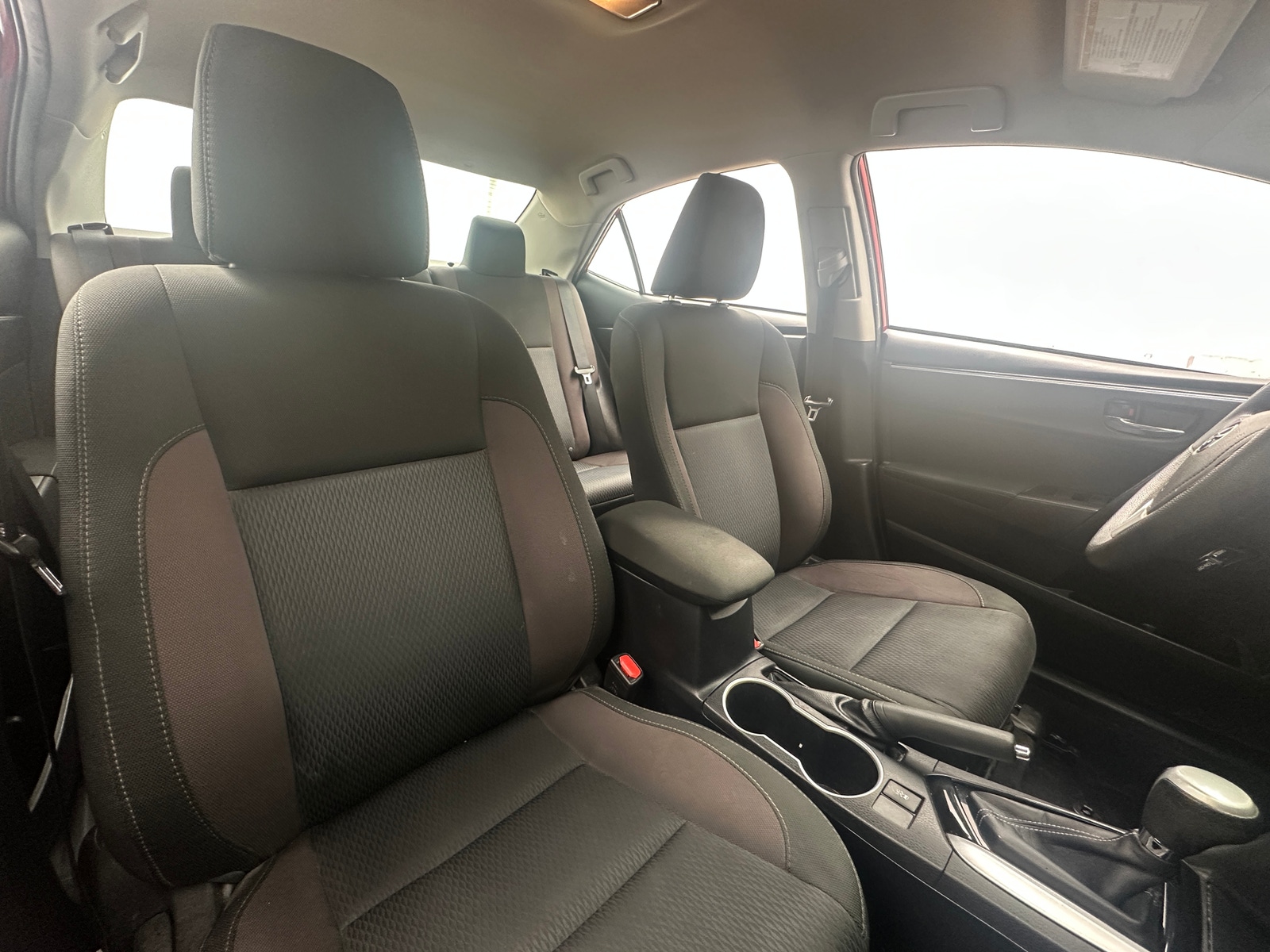 Thumbnail: 2017 Toyota Corolla - 2