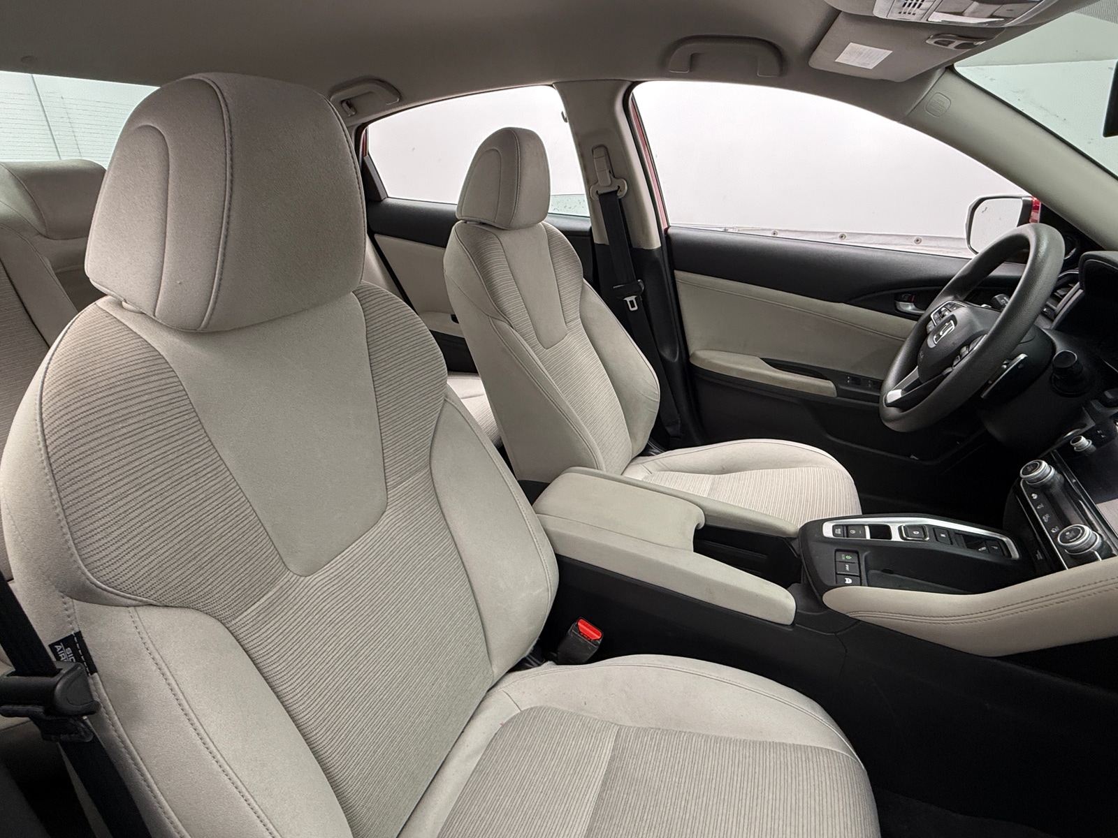 Thumbnail: 2022 Honda Insight - 2