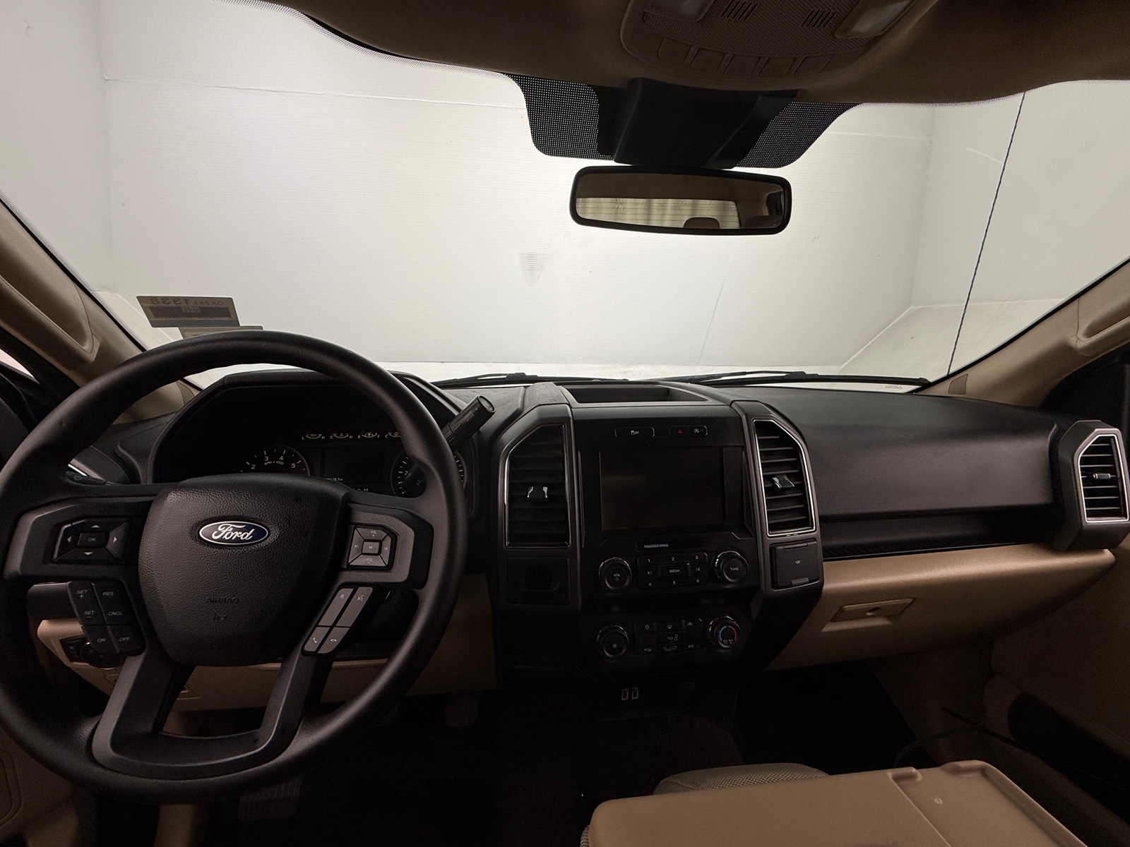 Thumbnail: 2020 Ford Econoline - 3