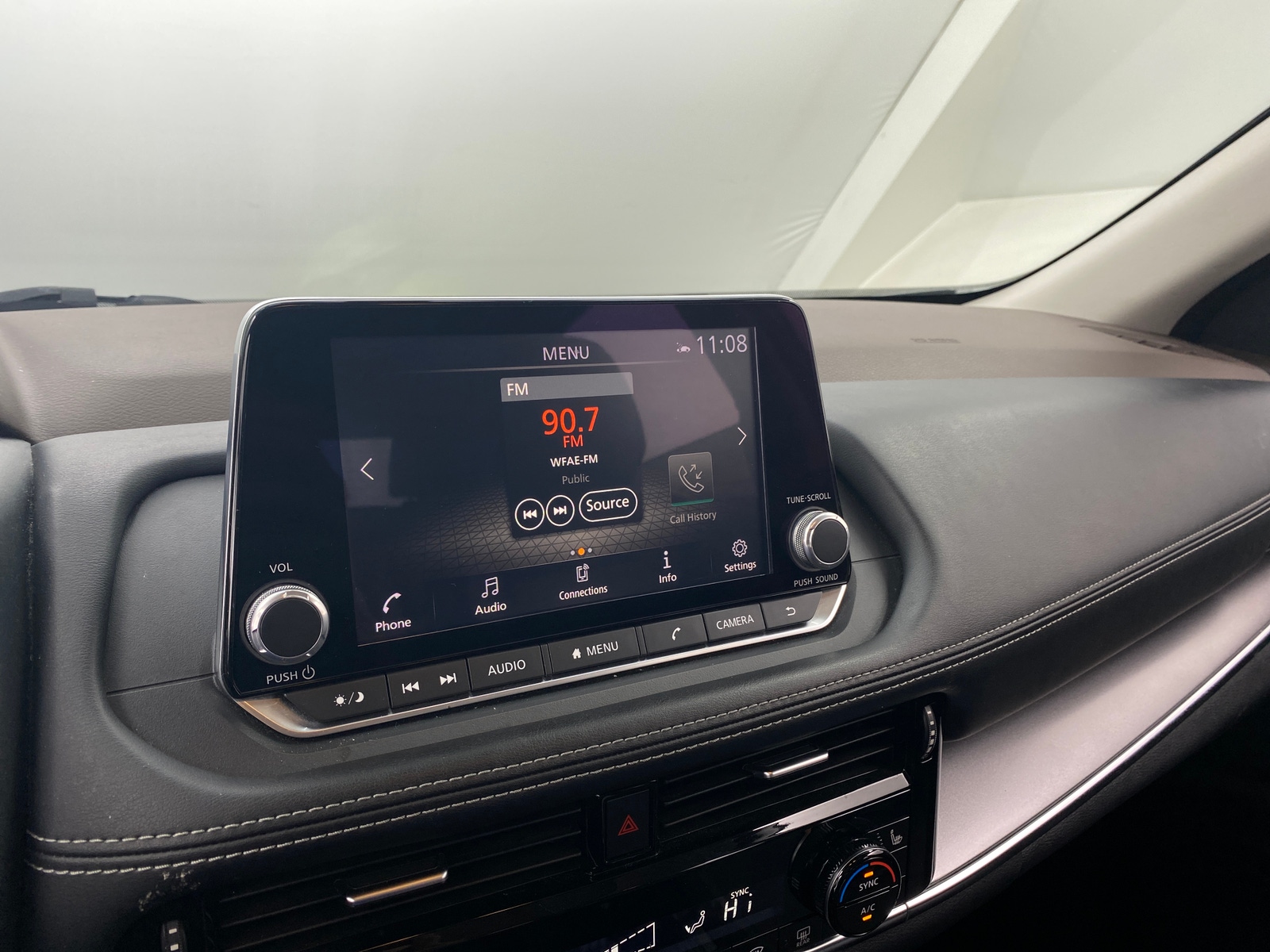 Thumbnail: 2021 Nissan Rogue - 4