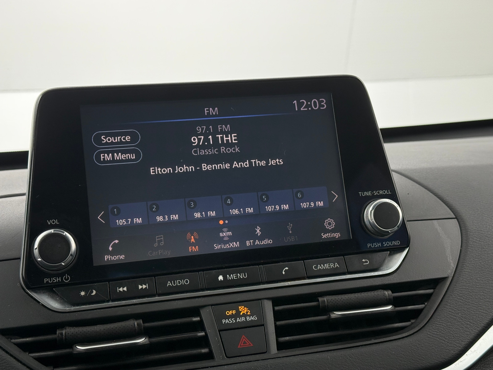 Thumbnail: 2020 Nissan Altima - 4