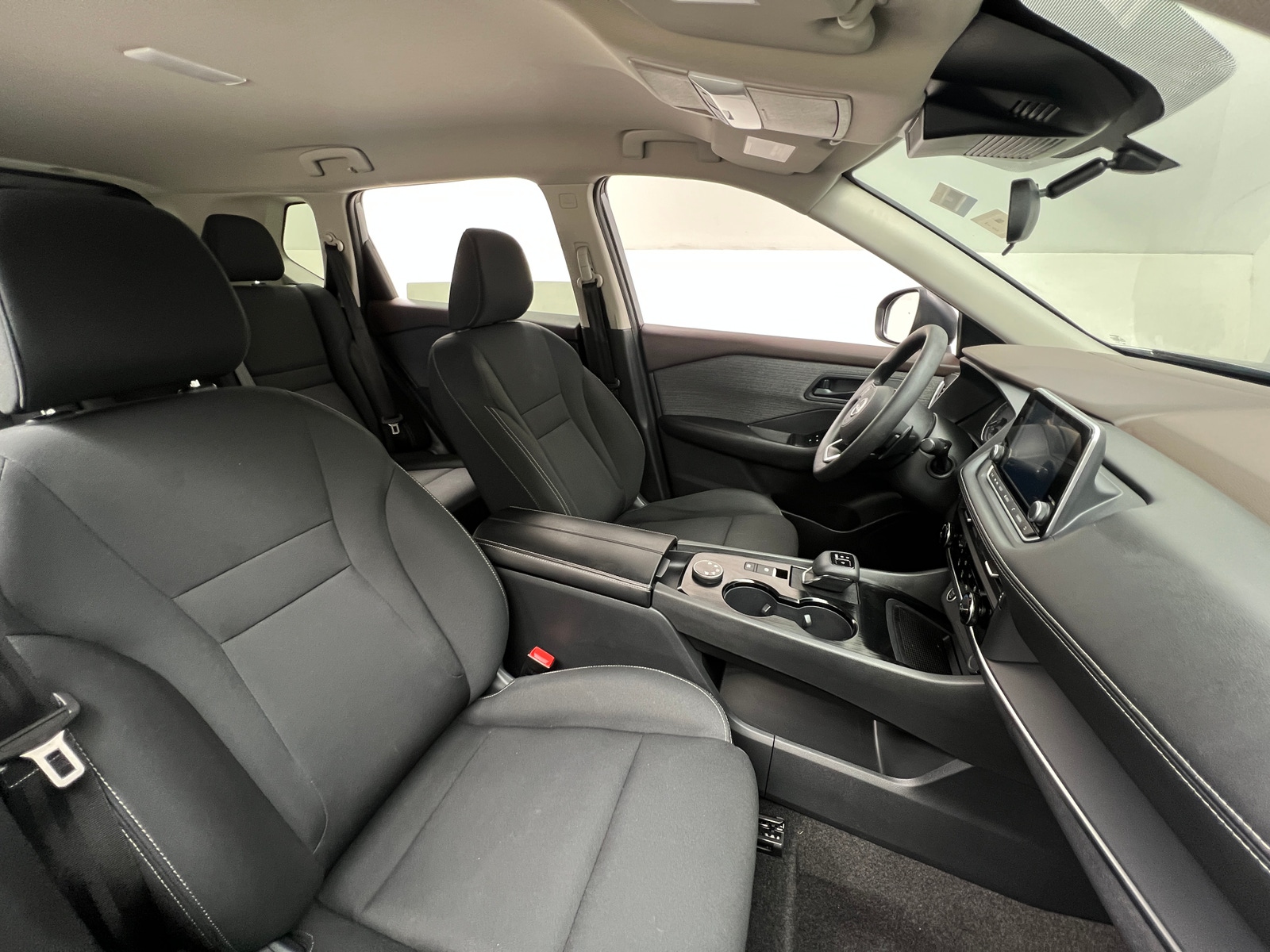 Thumbnail: 2023 Nissan Rogue - 2