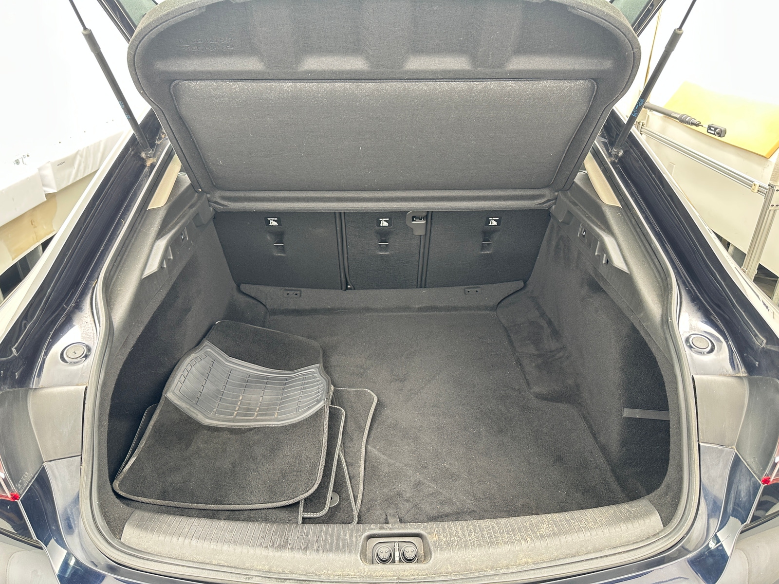 Thumbnail: 2018 Buick Regal - 6