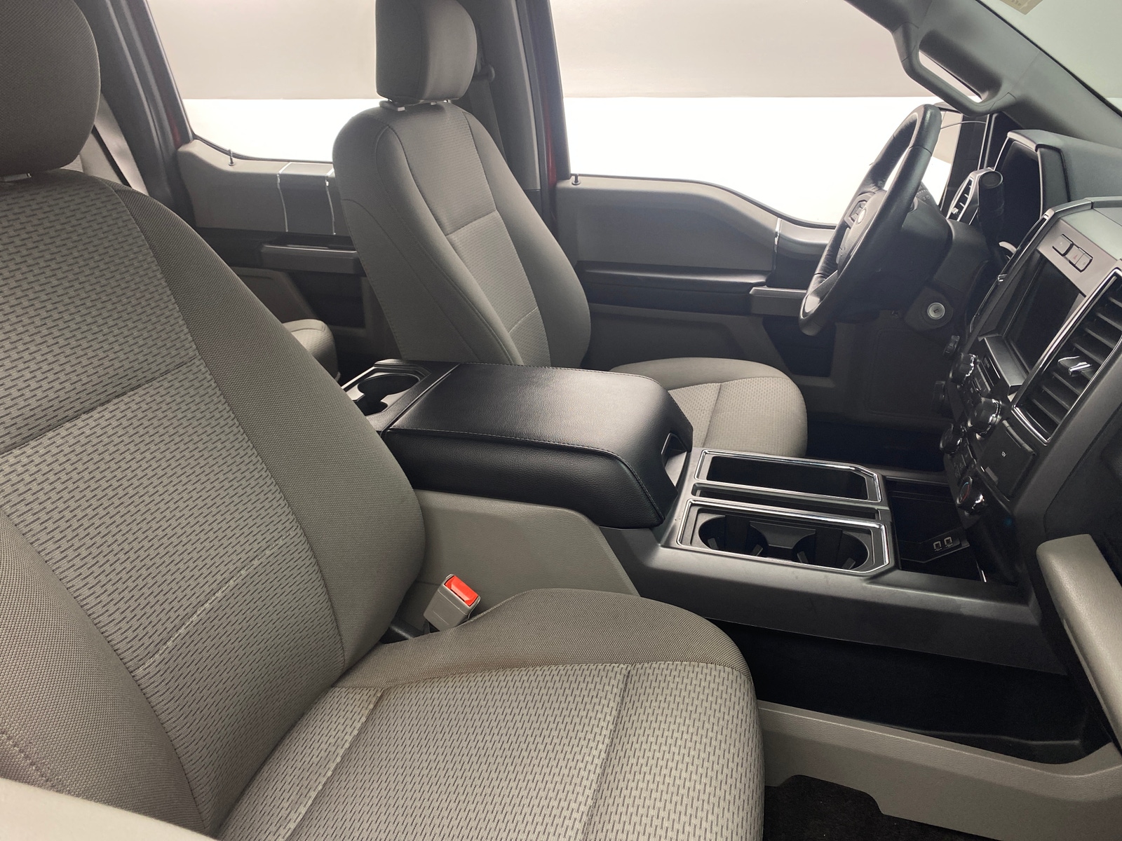 Thumbnail: 2020 Ford Econoline - 2