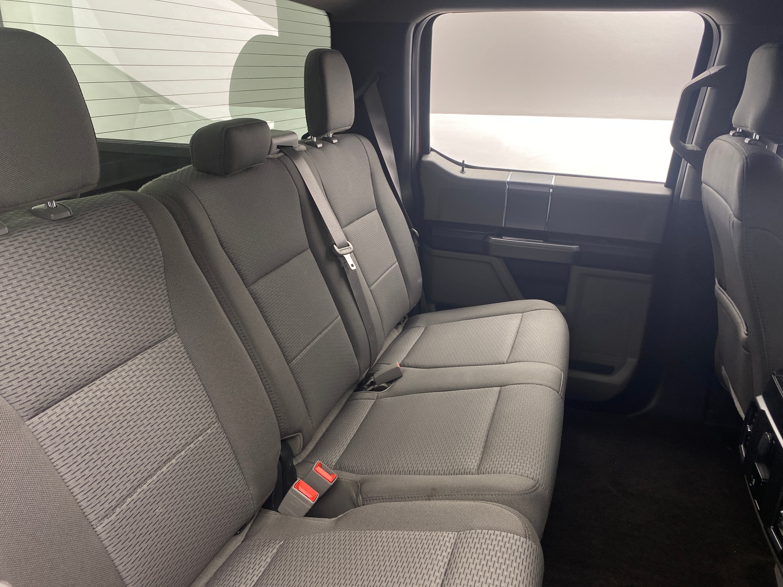 Thumbnail: 2020 Ford Econoline - 6