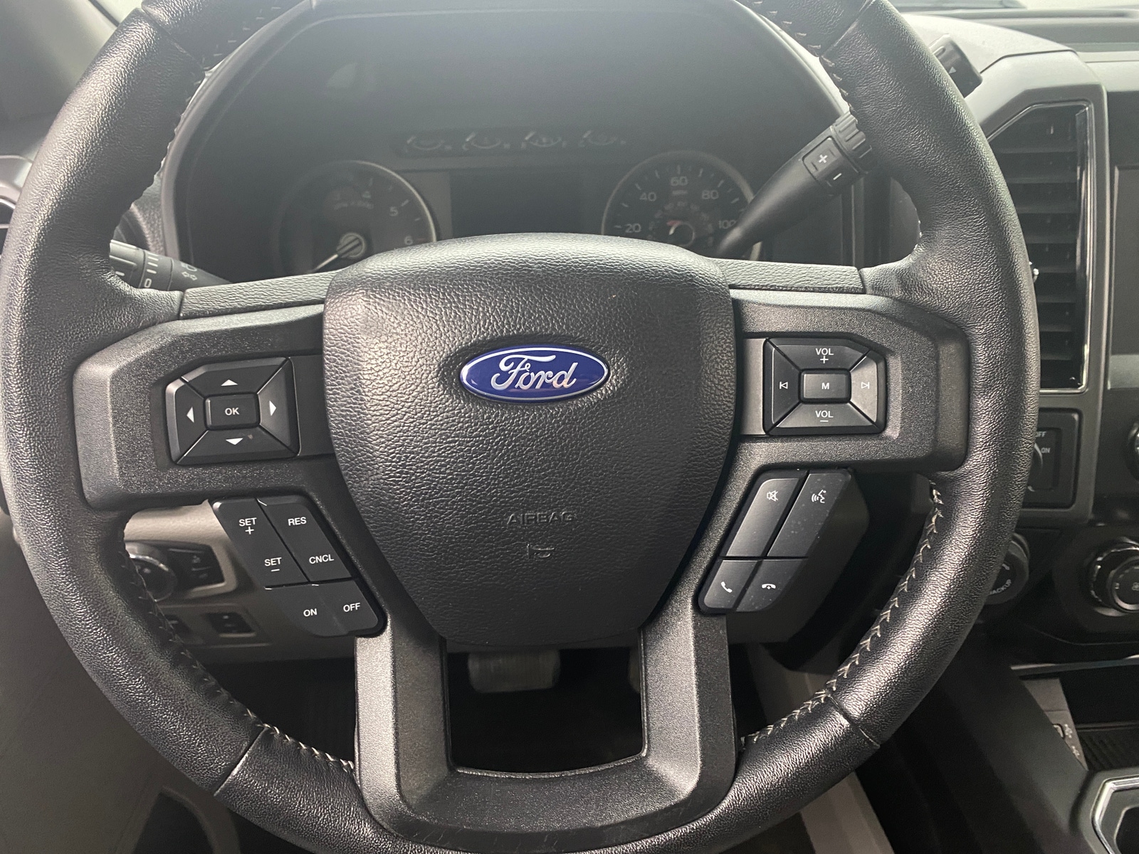 Thumbnail: 2020 Ford Econoline - 5