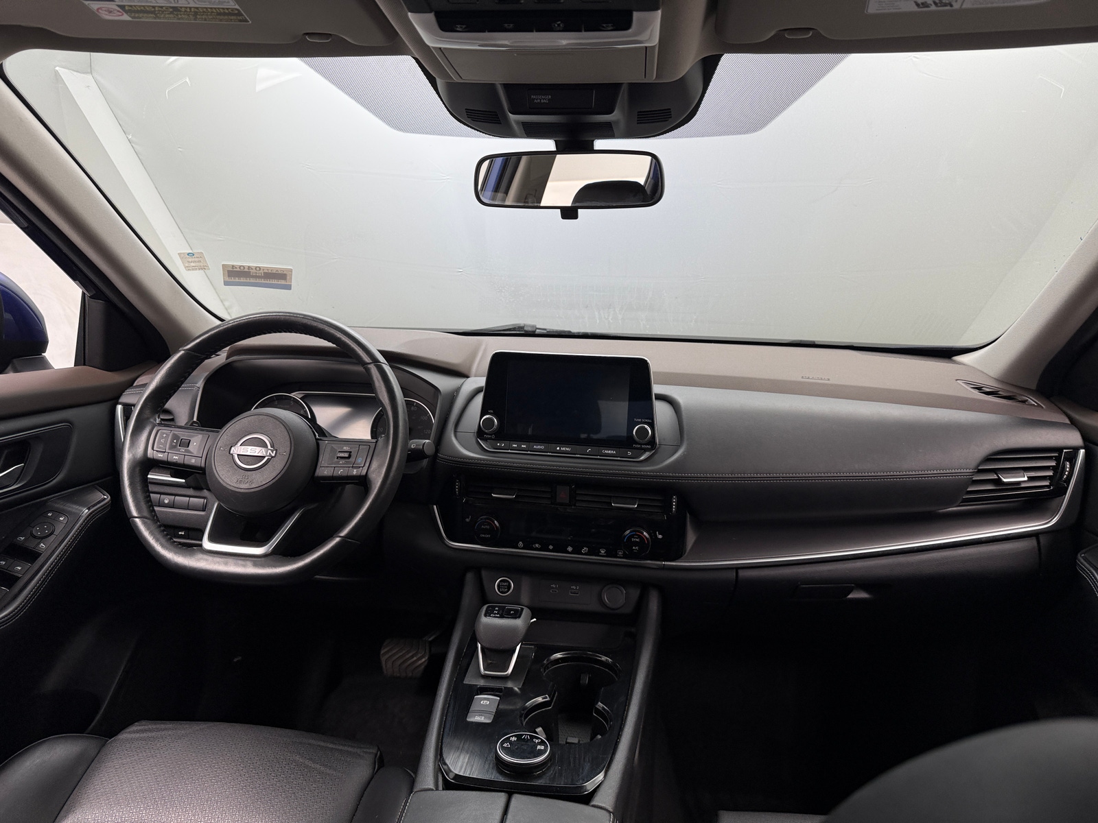 Thumbnail: 2022 Nissan Rogue - 2