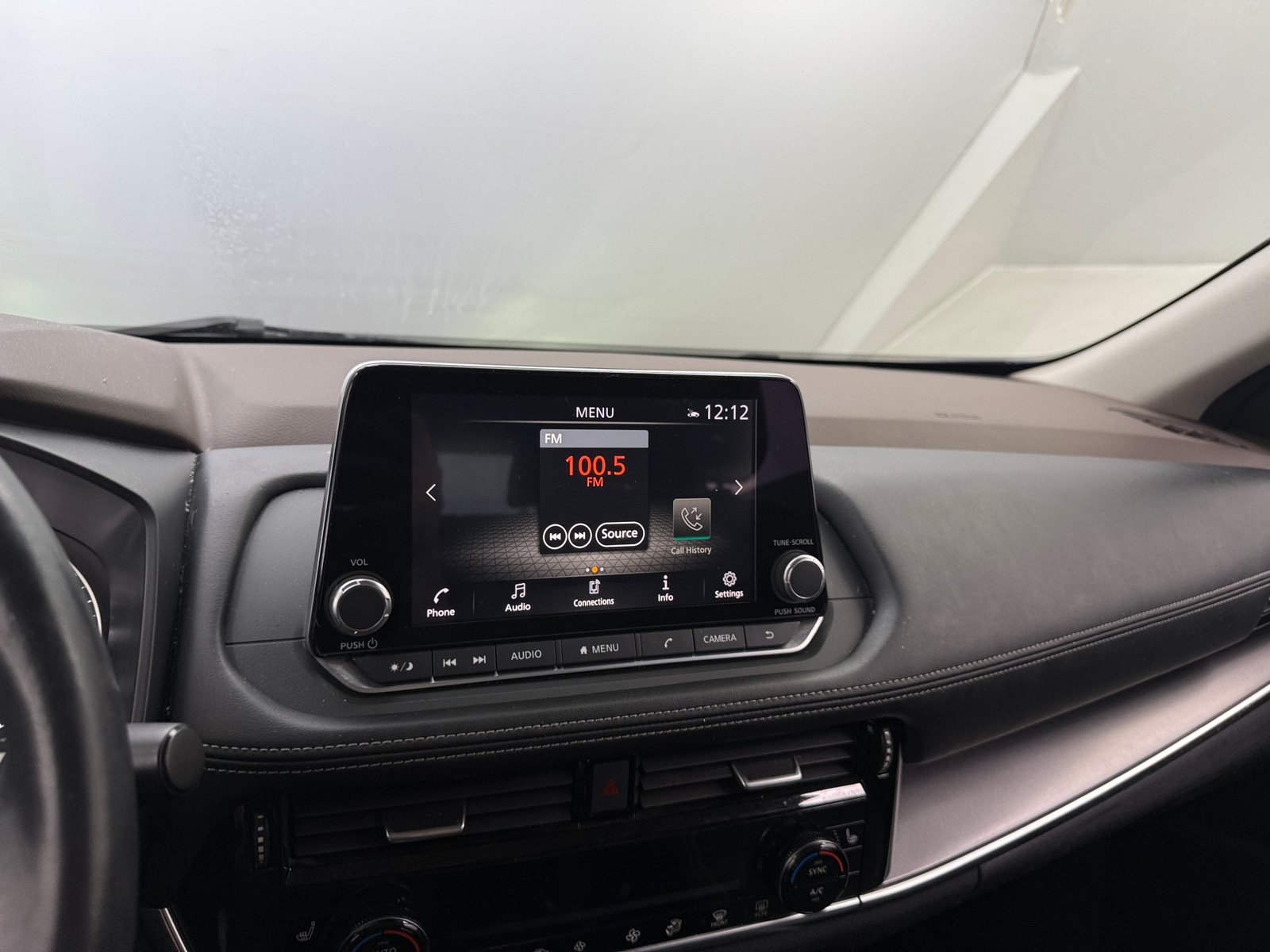 Thumbnail: 2022 Nissan Rogue - 3