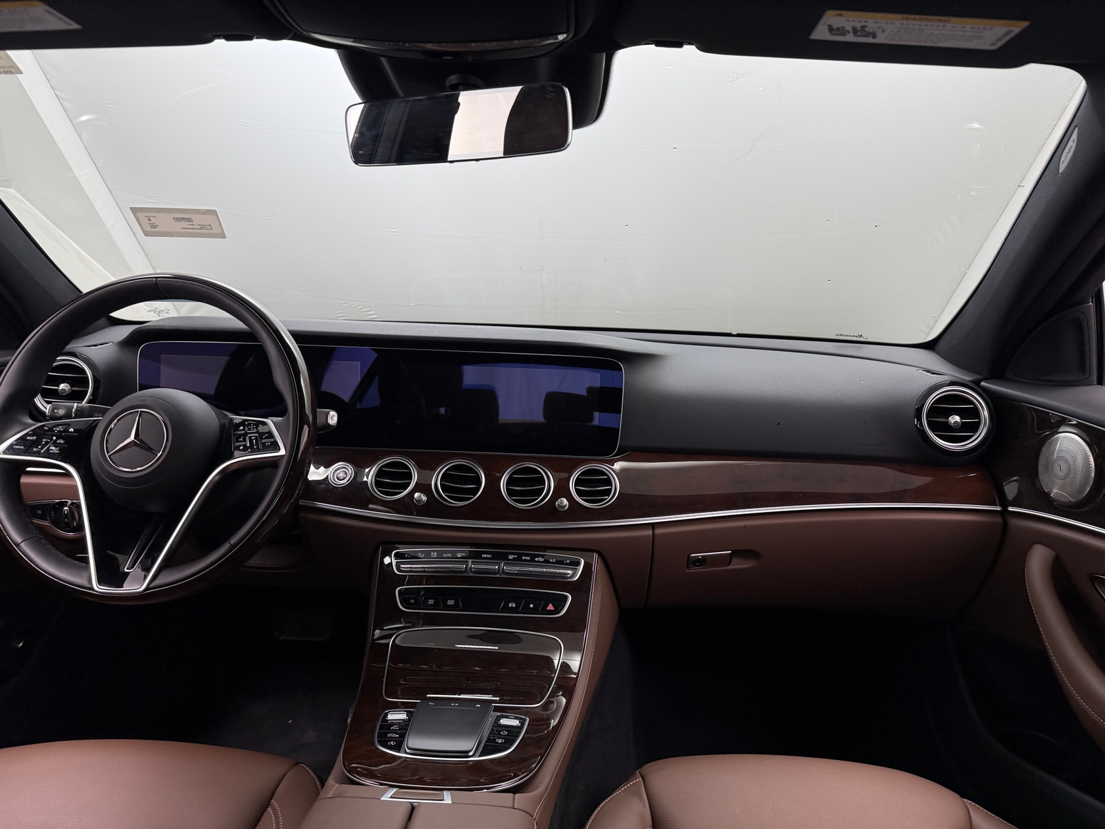 Thumbnail: 2022 Mercedes-Benz E-Class - 2