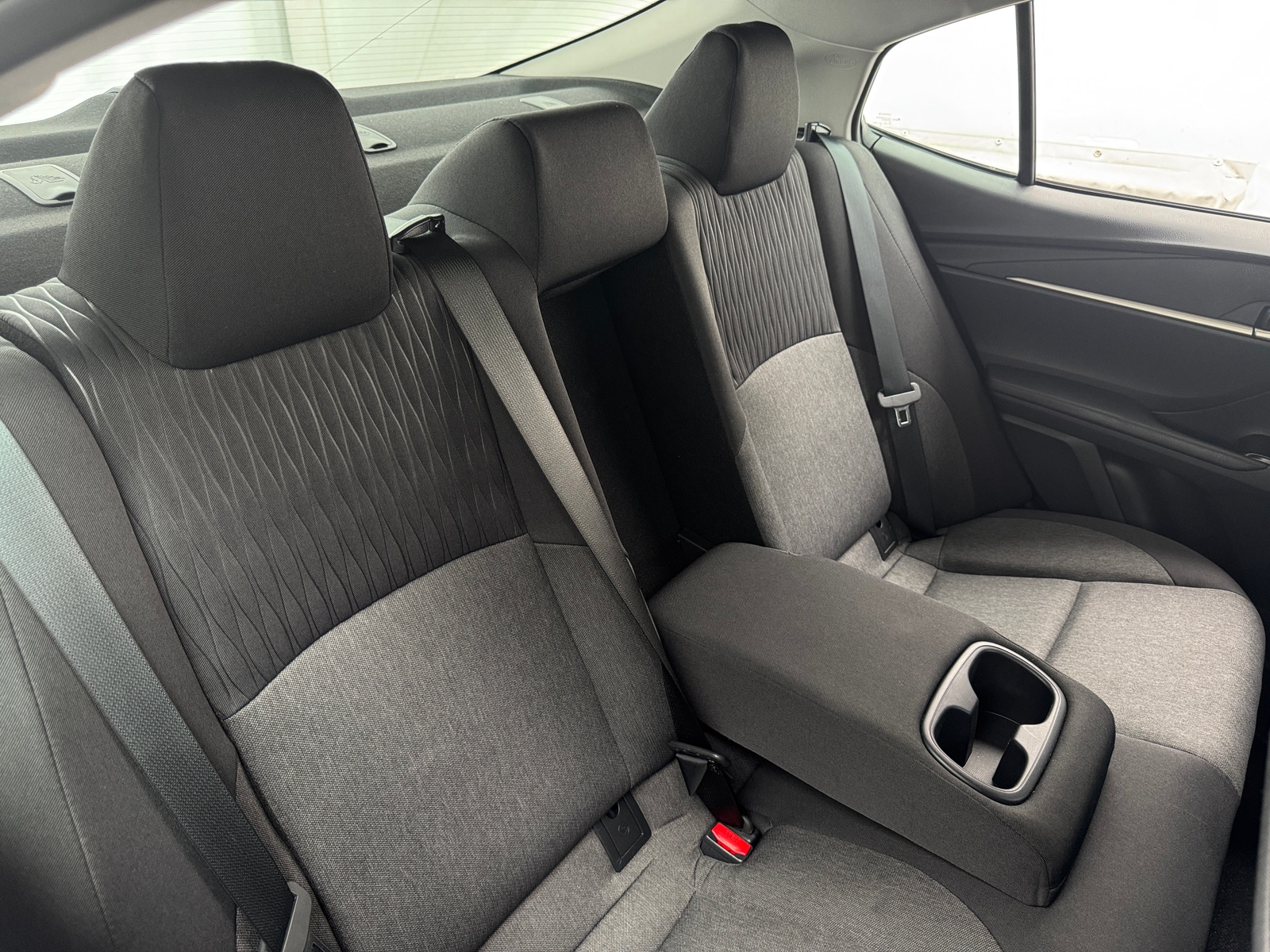 Thumbnail: 2025 Toyota Camry - 6