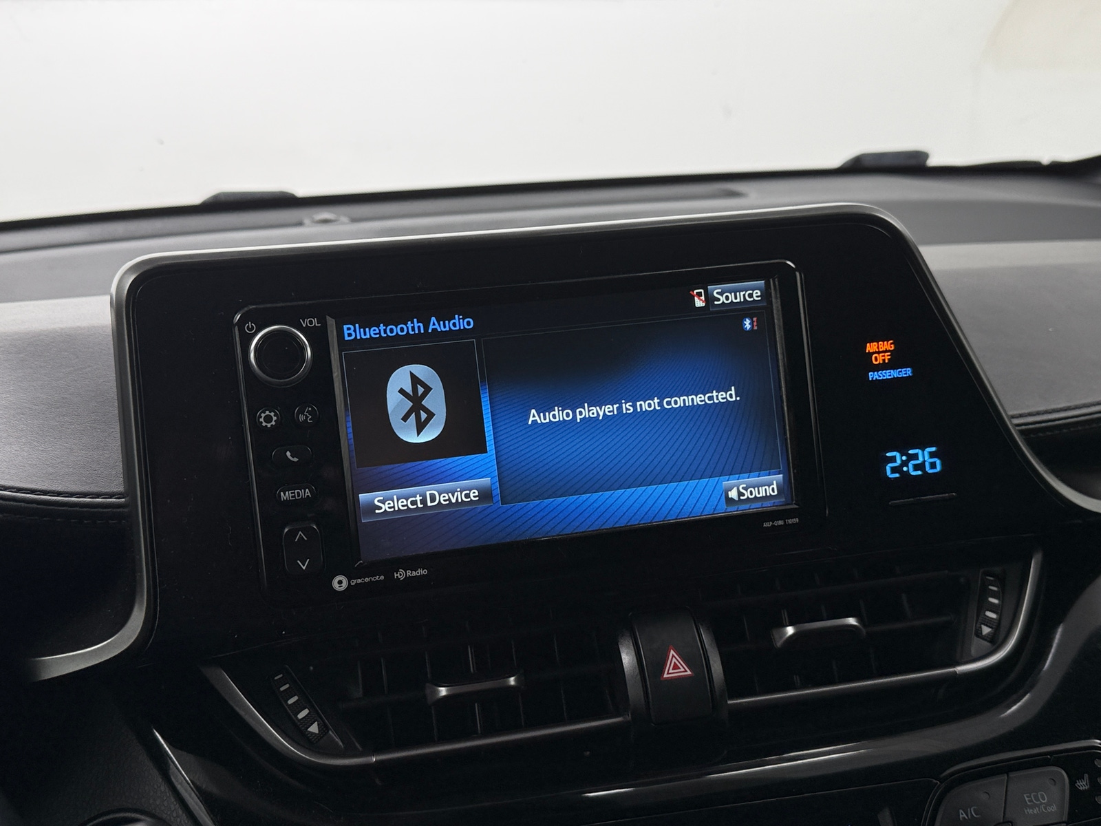 Thumbnail: 2018 Toyota C-HR - 4