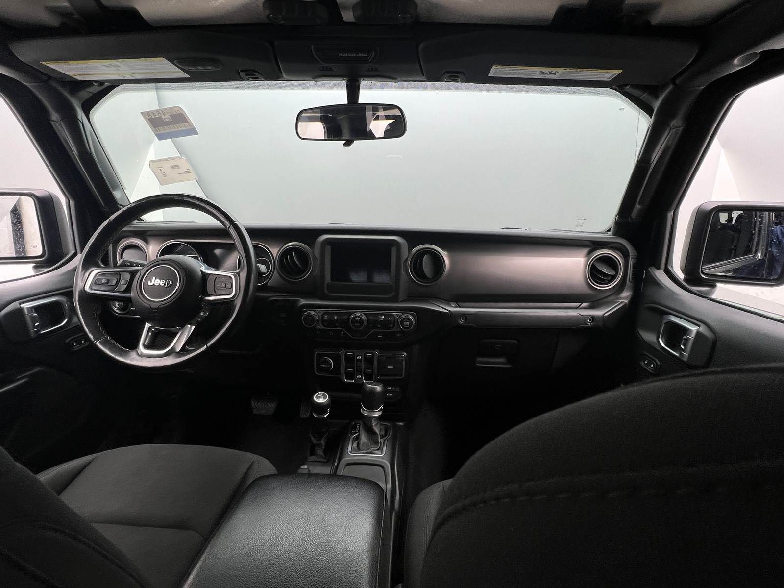 Thumbnail: 2020 Jeep Gladiator - 3