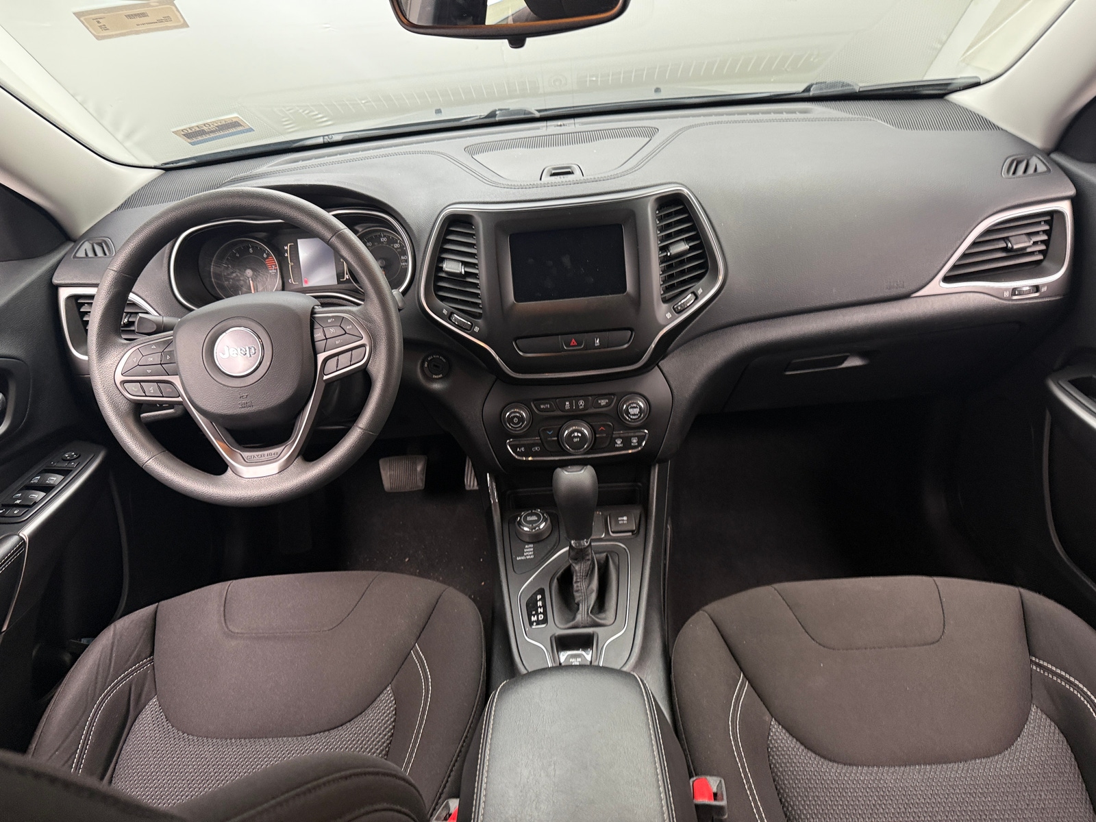 Thumbnail: 2021 Jeep Cherokee - 3