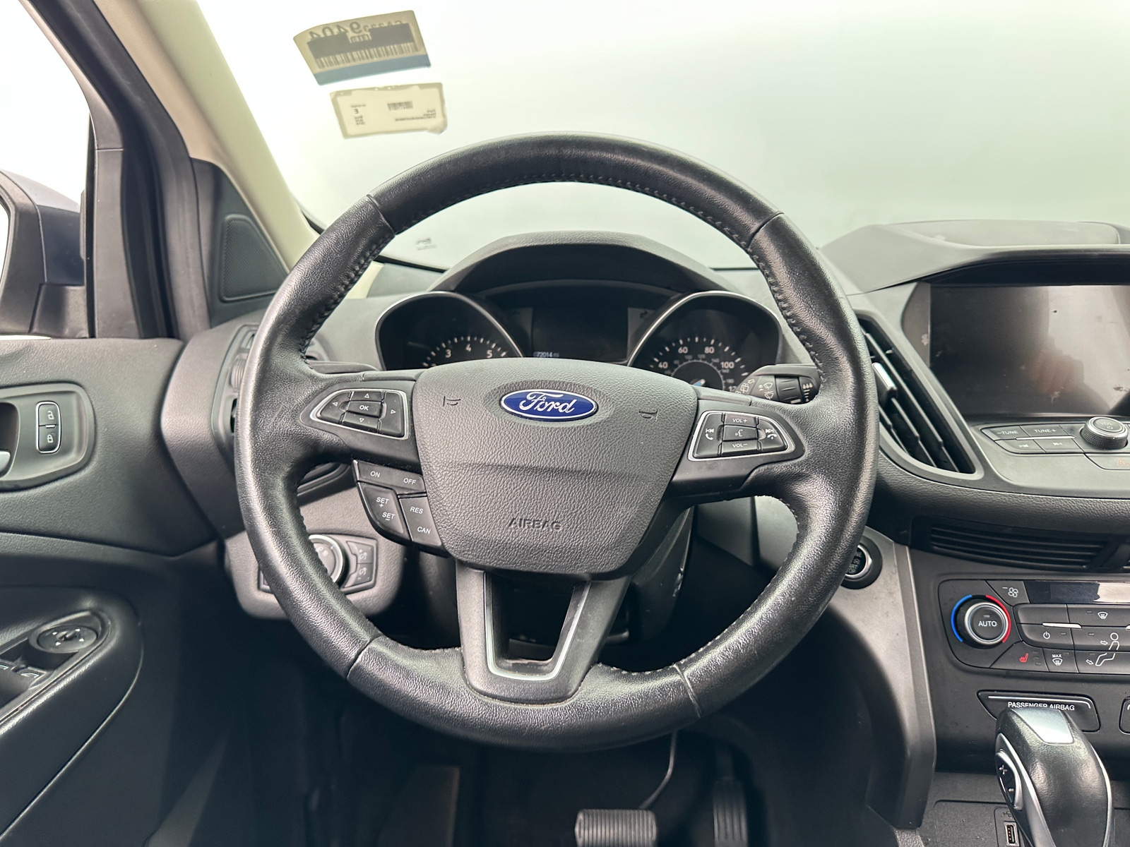 Thumbnail: 2019 Ford Escape - 4