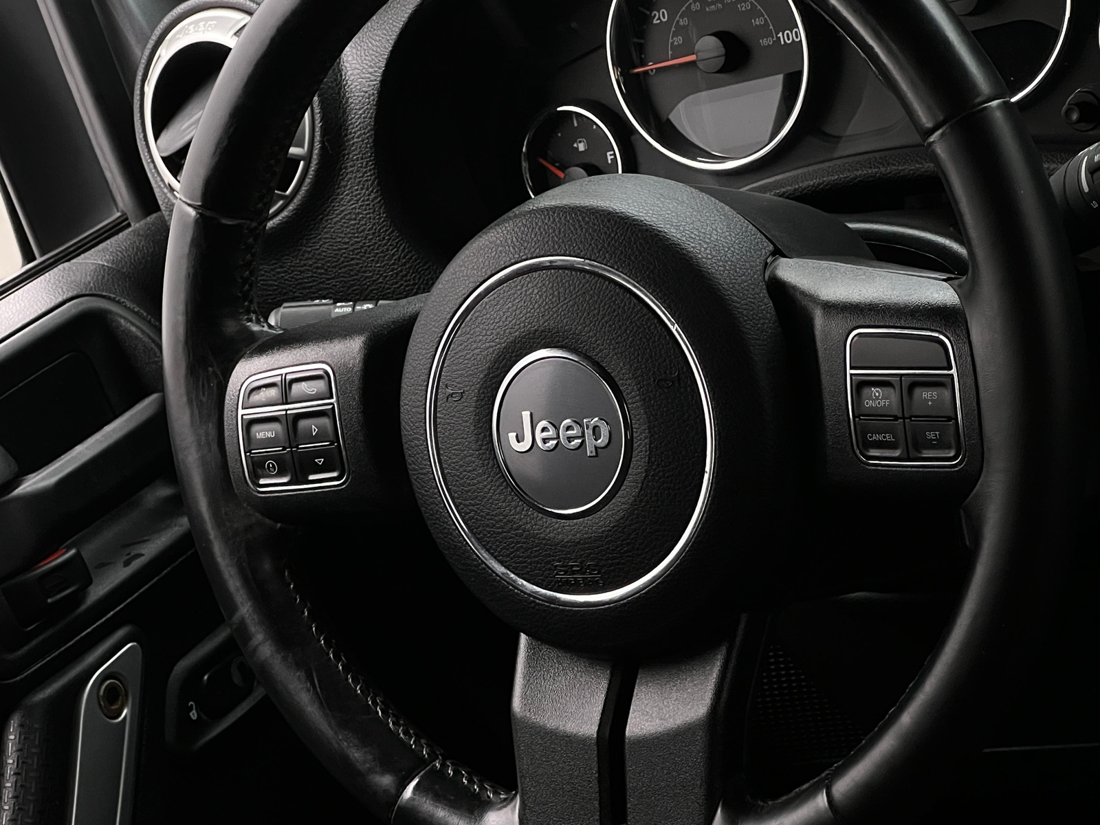 Thumbnail: 2017 Jeep Wrangler - 5