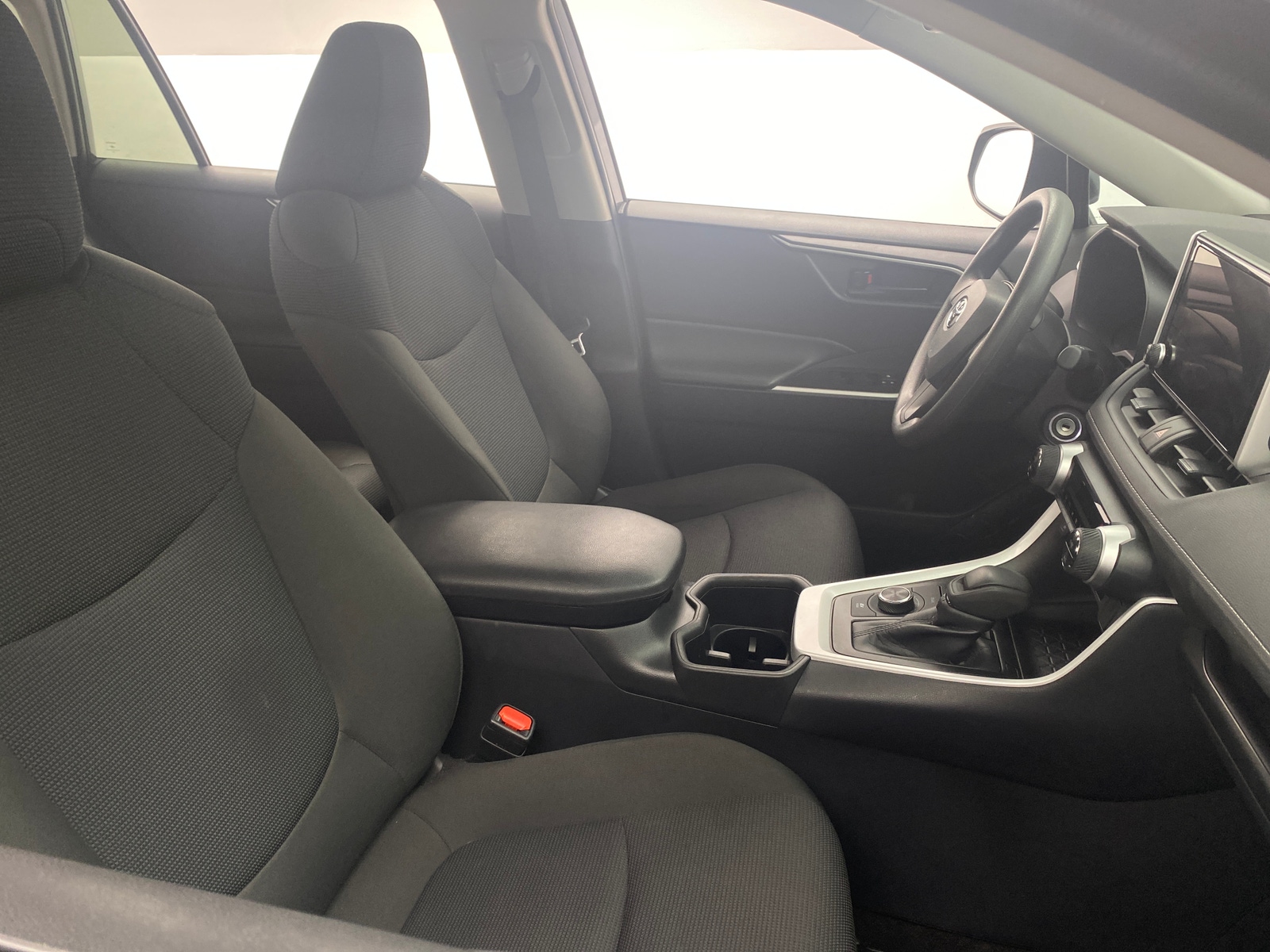 Thumbnail: 2025 Toyota RAV4 - 2