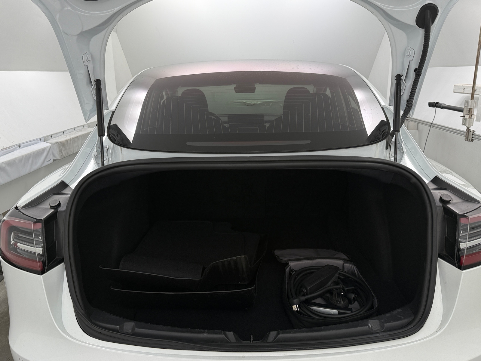 Thumbnail: 2018 Tesla Model 3 - 6