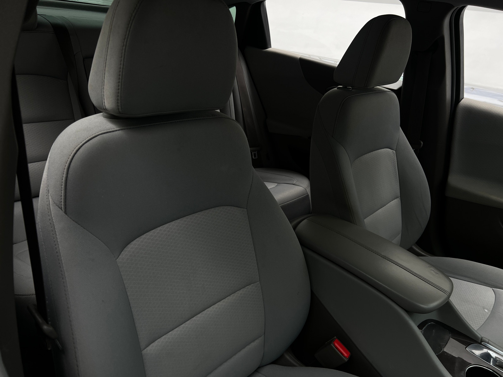 Thumbnail: 2018 Chevrolet Malibu - 2