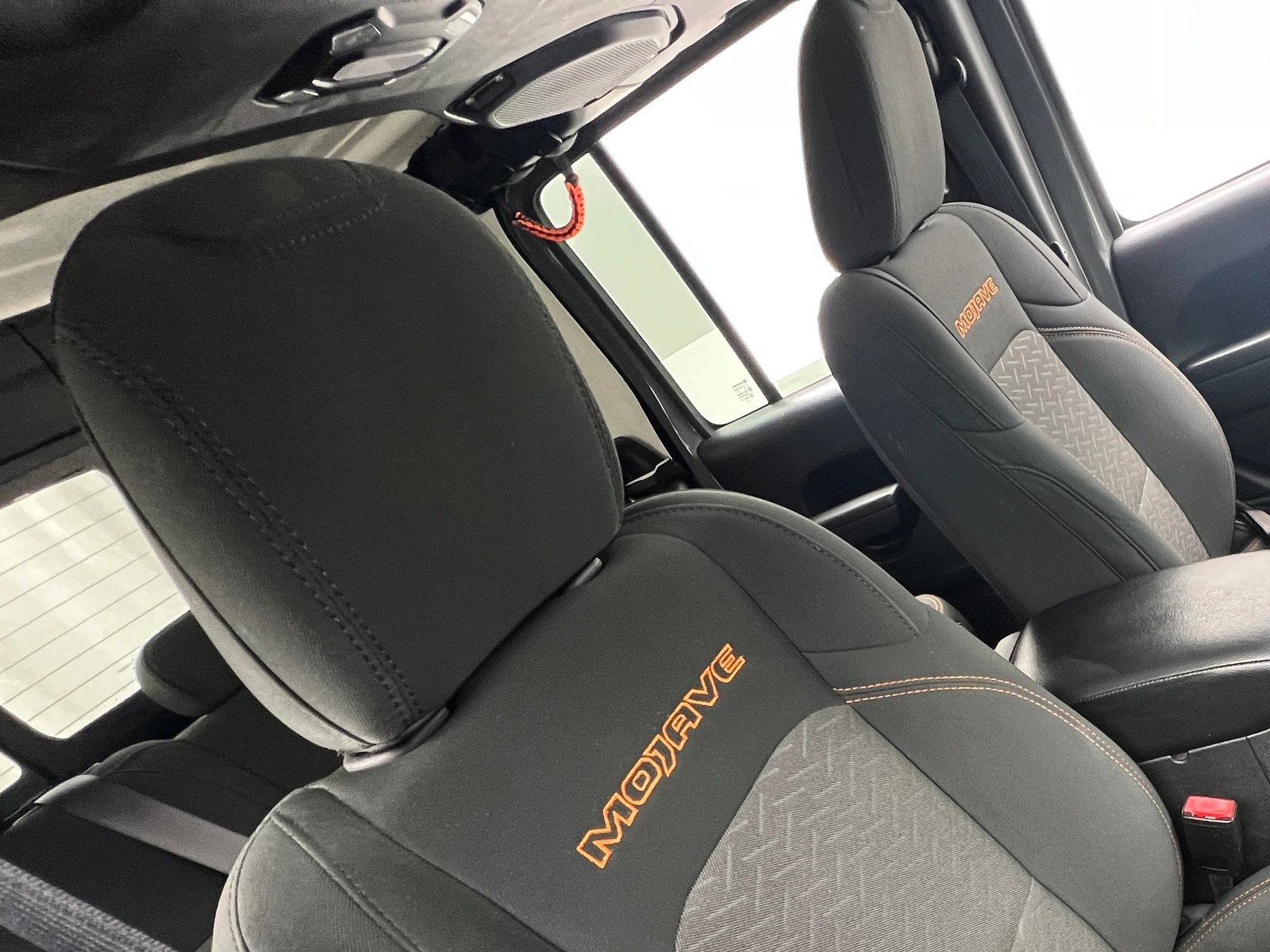 Thumbnail: 2022 Jeep Gladiator - 2