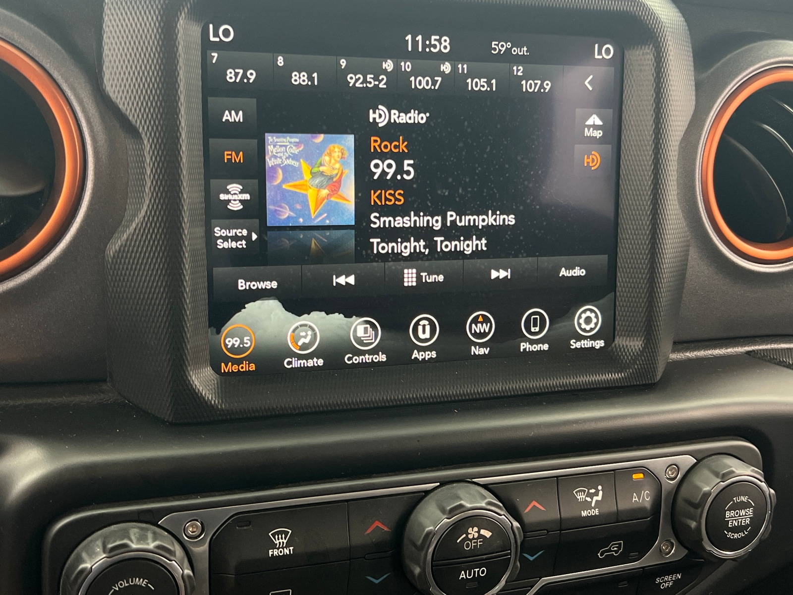 Thumbnail: 2022 Jeep Gladiator - 4