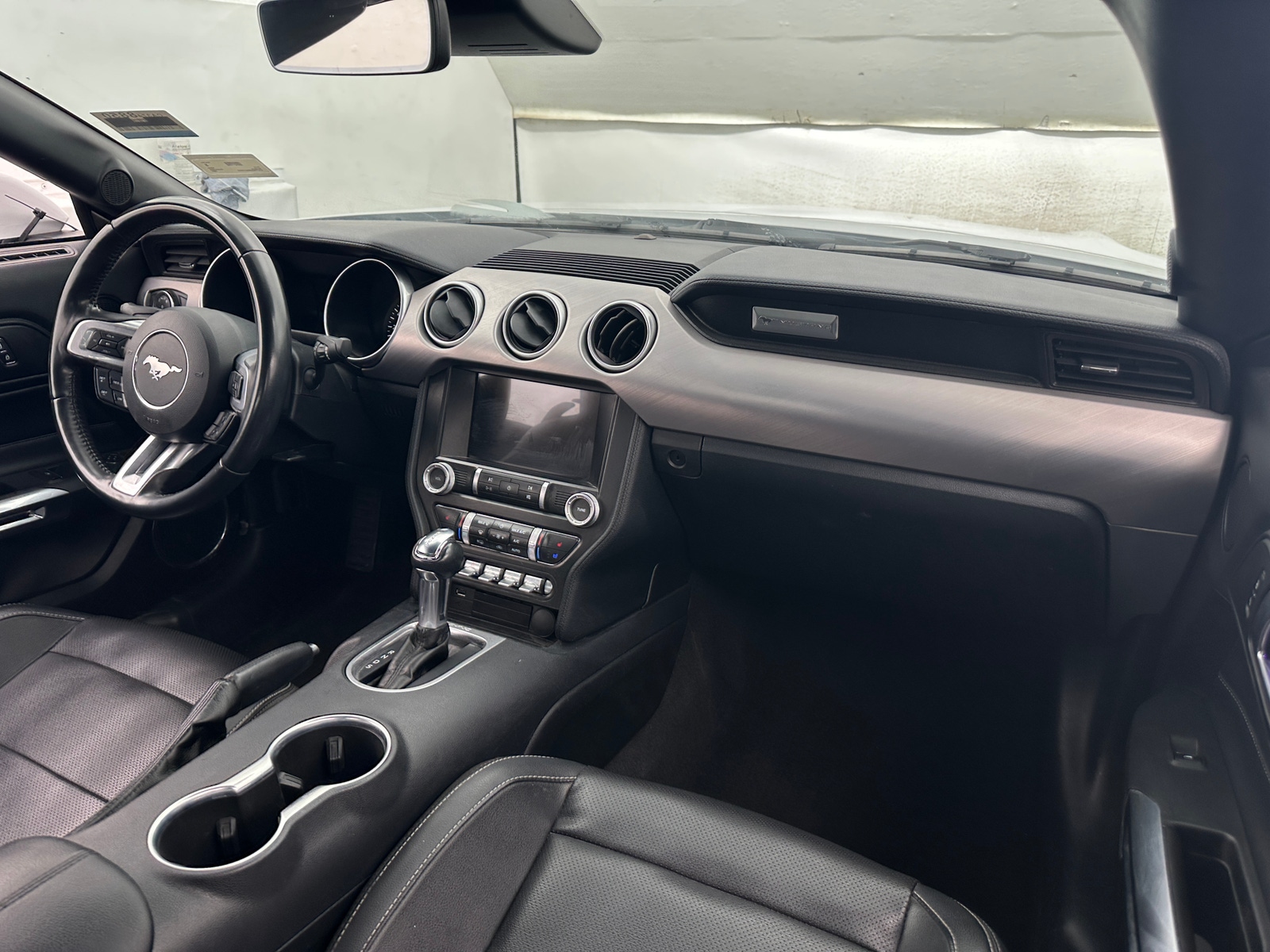 Thumbnail: 2022 Ford Mustang - 3