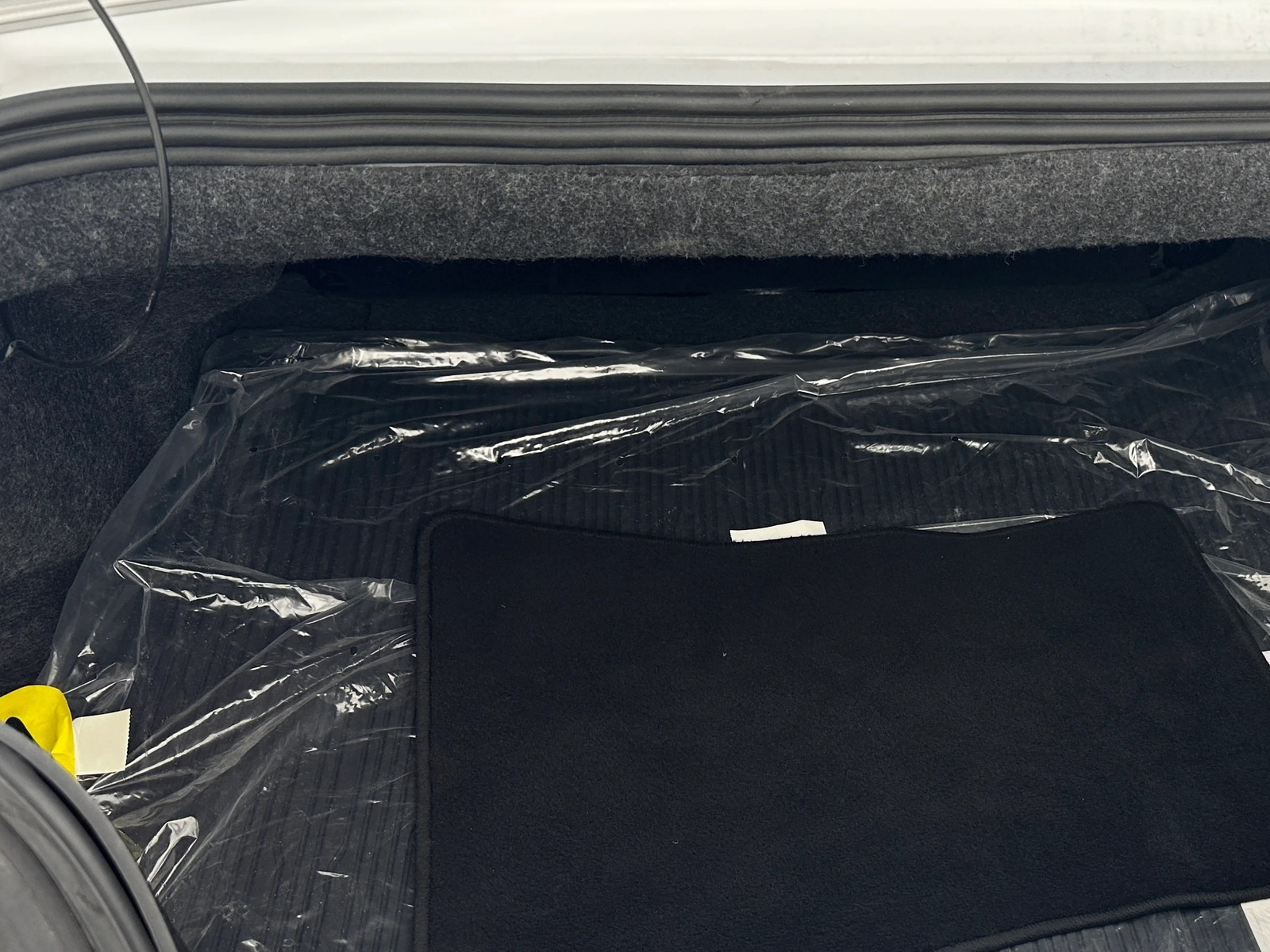 Thumbnail: 2022 Ford Mustang - 7