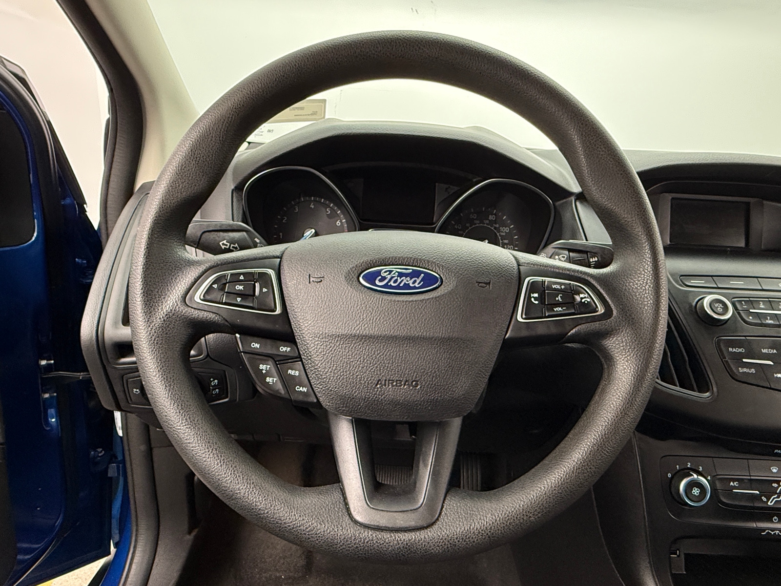 Thumbnail: 2018 Ford Focus - 5