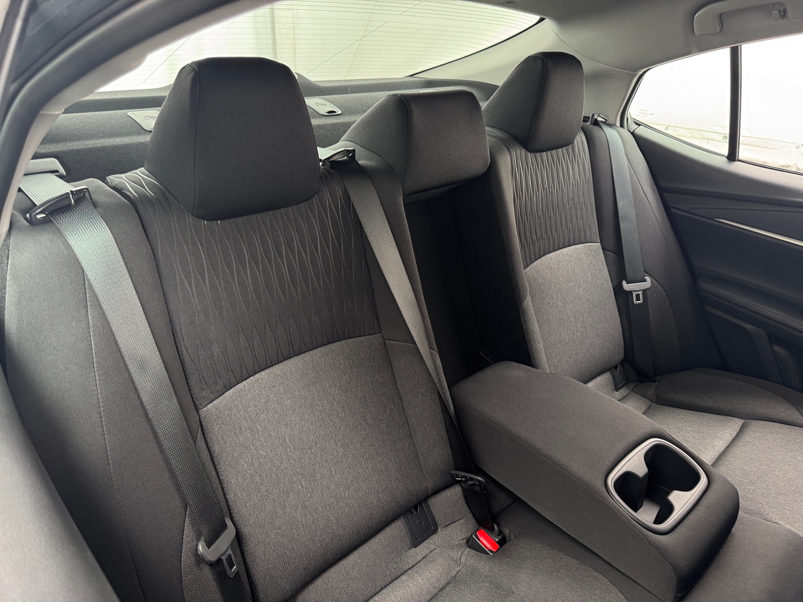 Thumbnail: 2025 Toyota Camry - 6