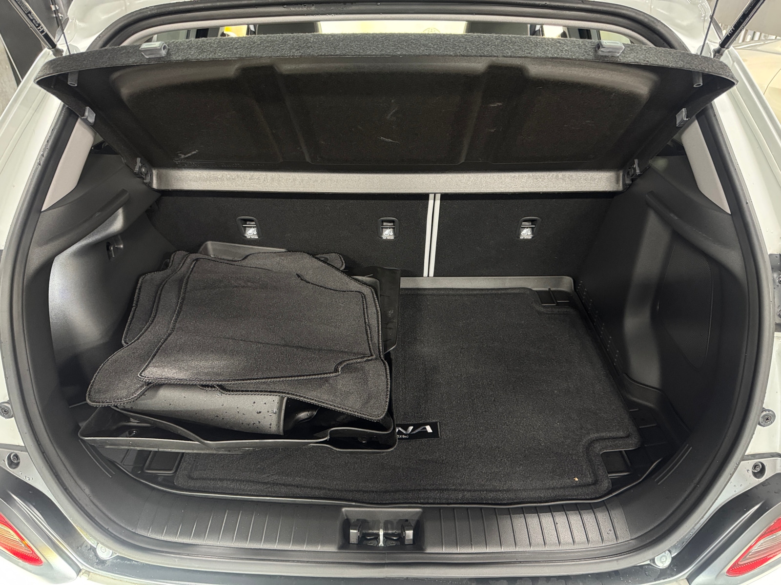 Thumbnail: 2020 Hyundai Kona - 6