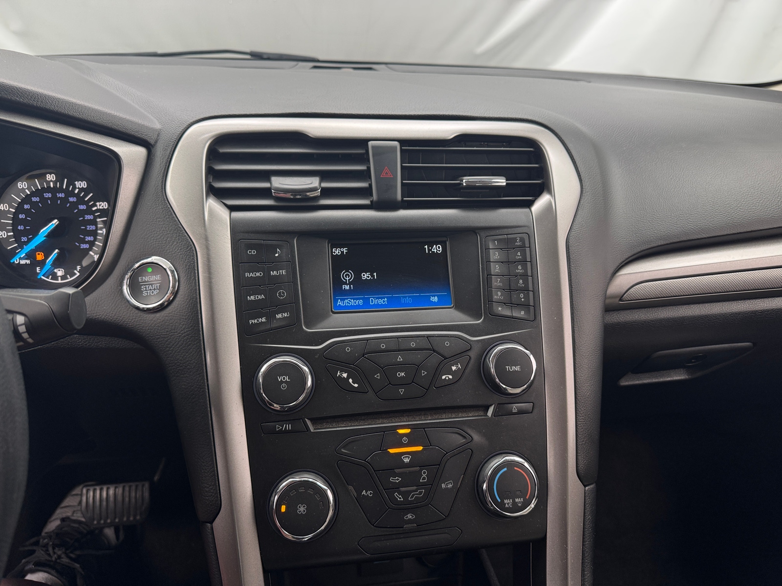 Thumbnail: 2018 Ford Fusion - 4