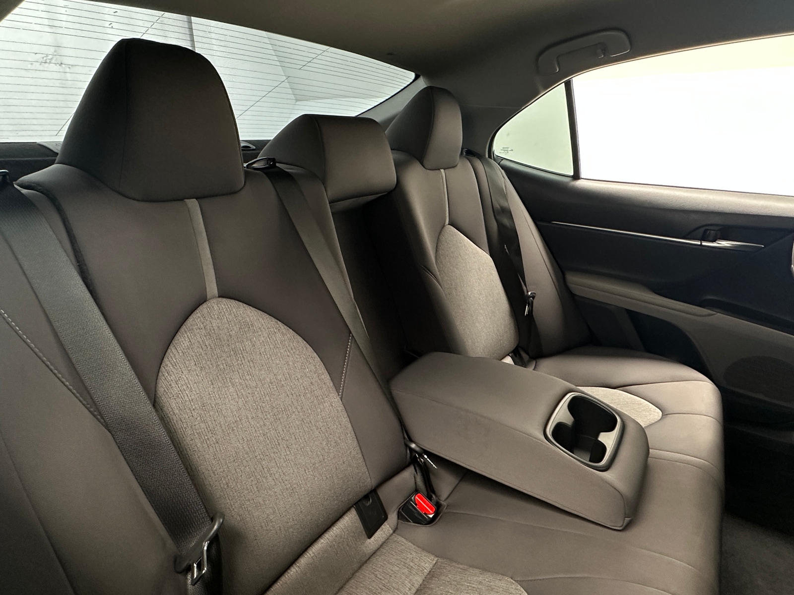 Thumbnail: 2022 Toyota Camry - 6