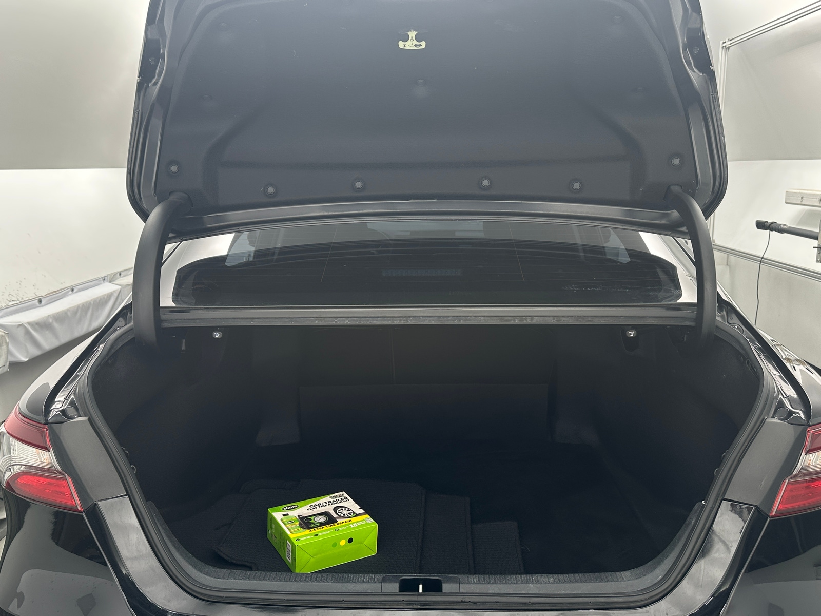 Thumbnail: 2022 Toyota Camry - 7