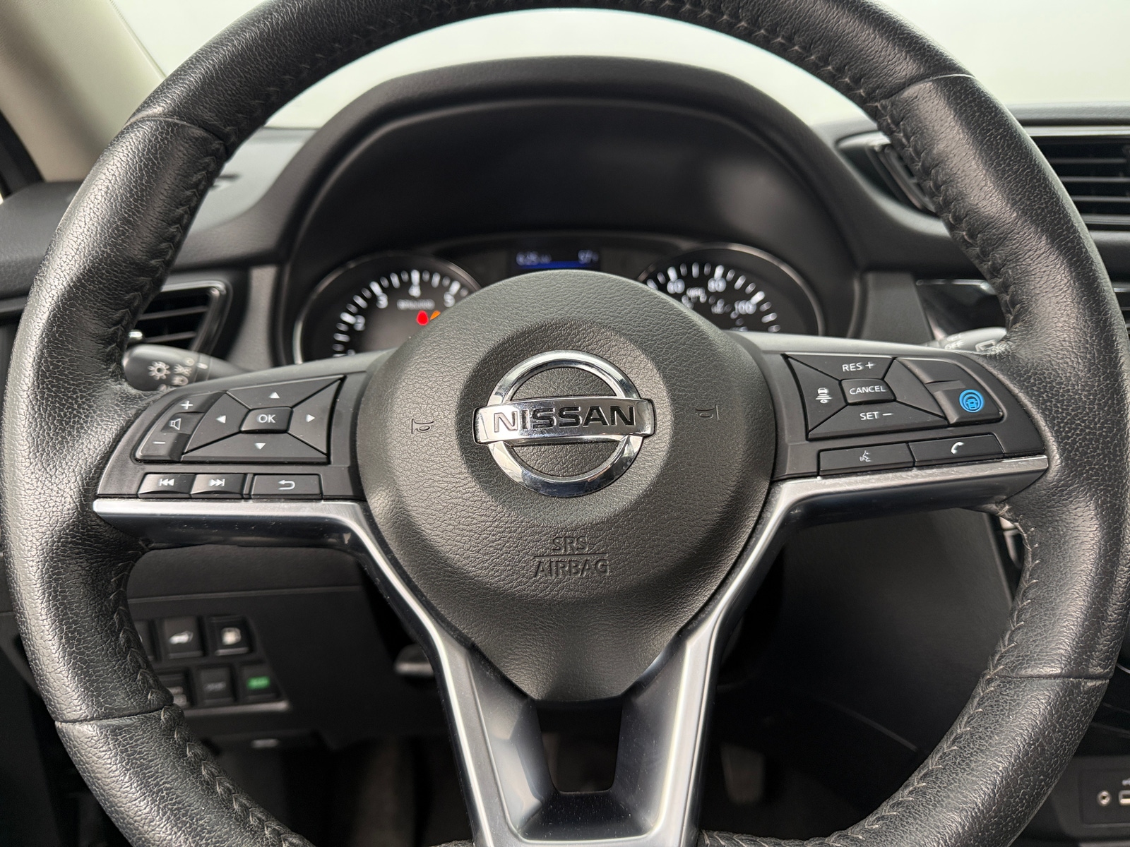 Thumbnail: 2019 Nissan Rogue - 5