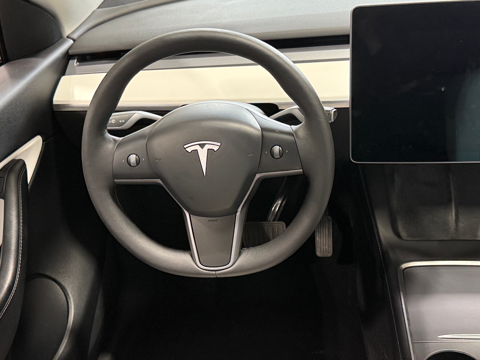 Thumbnail: 2022 Tesla Model Y - 4