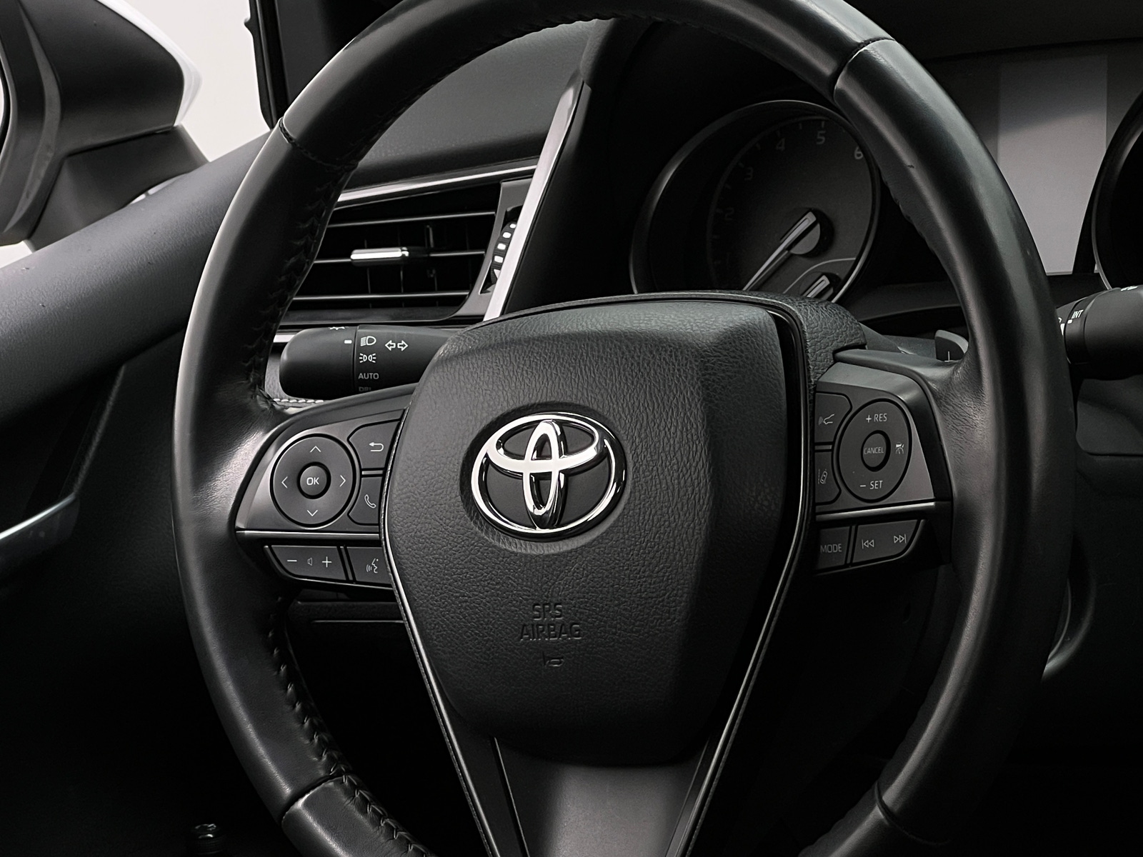 Thumbnail: 2023 Toyota Camry - 5