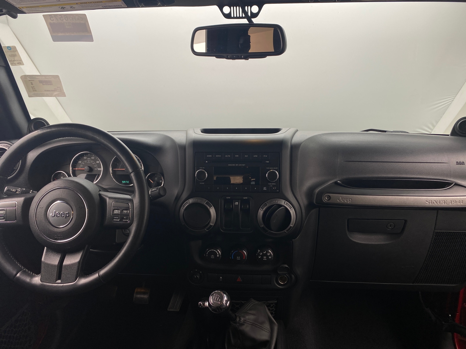 Thumbnail: 2013 Jeep Wrangler - 3