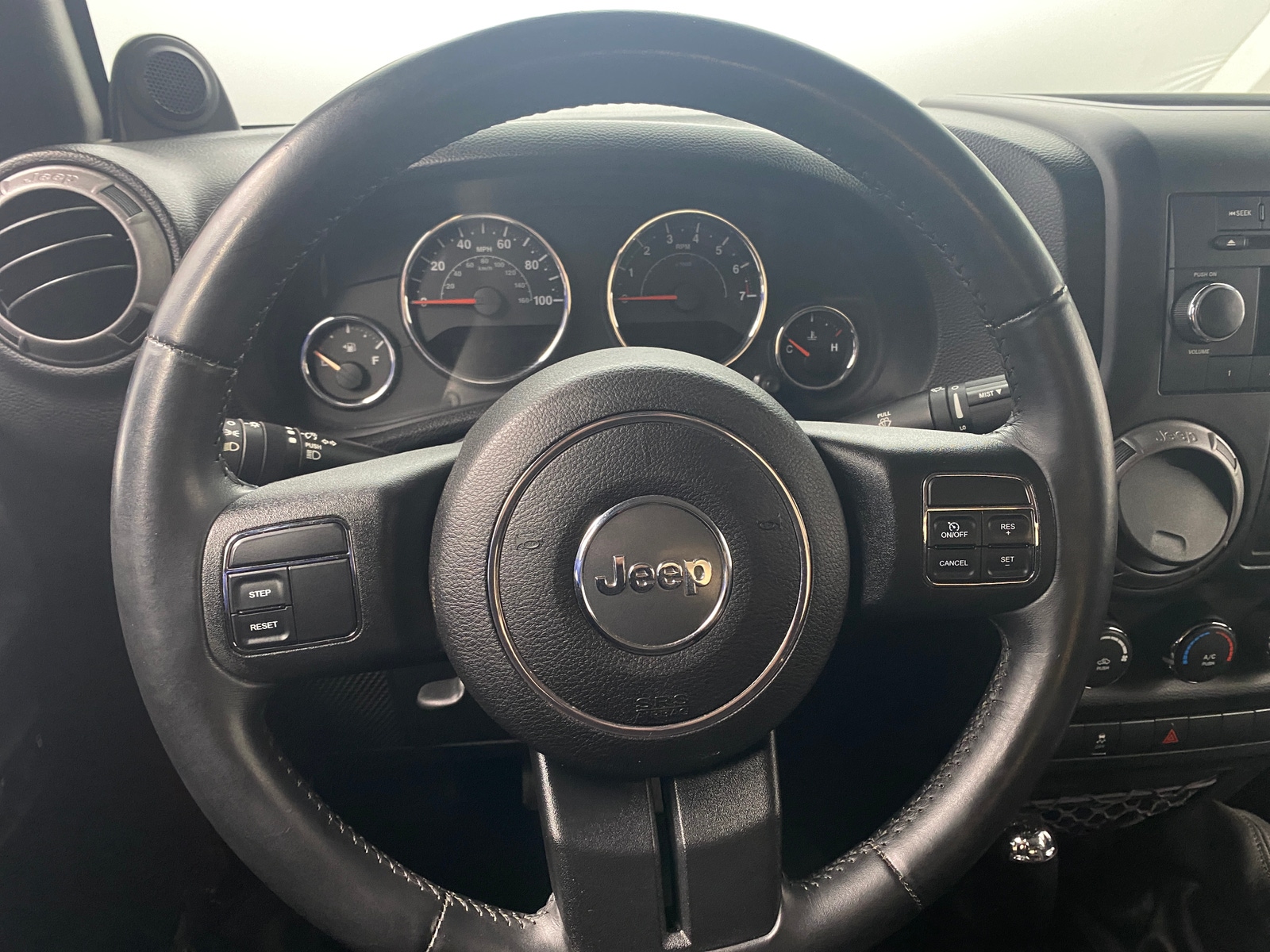 Thumbnail: 2013 Jeep Wrangler - 5