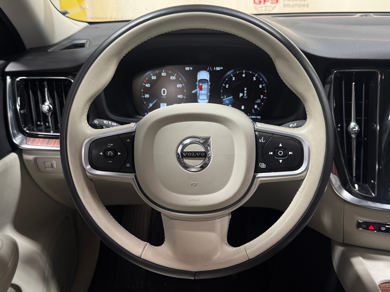 Thumbnail: 2022 Volvo S60 - 4