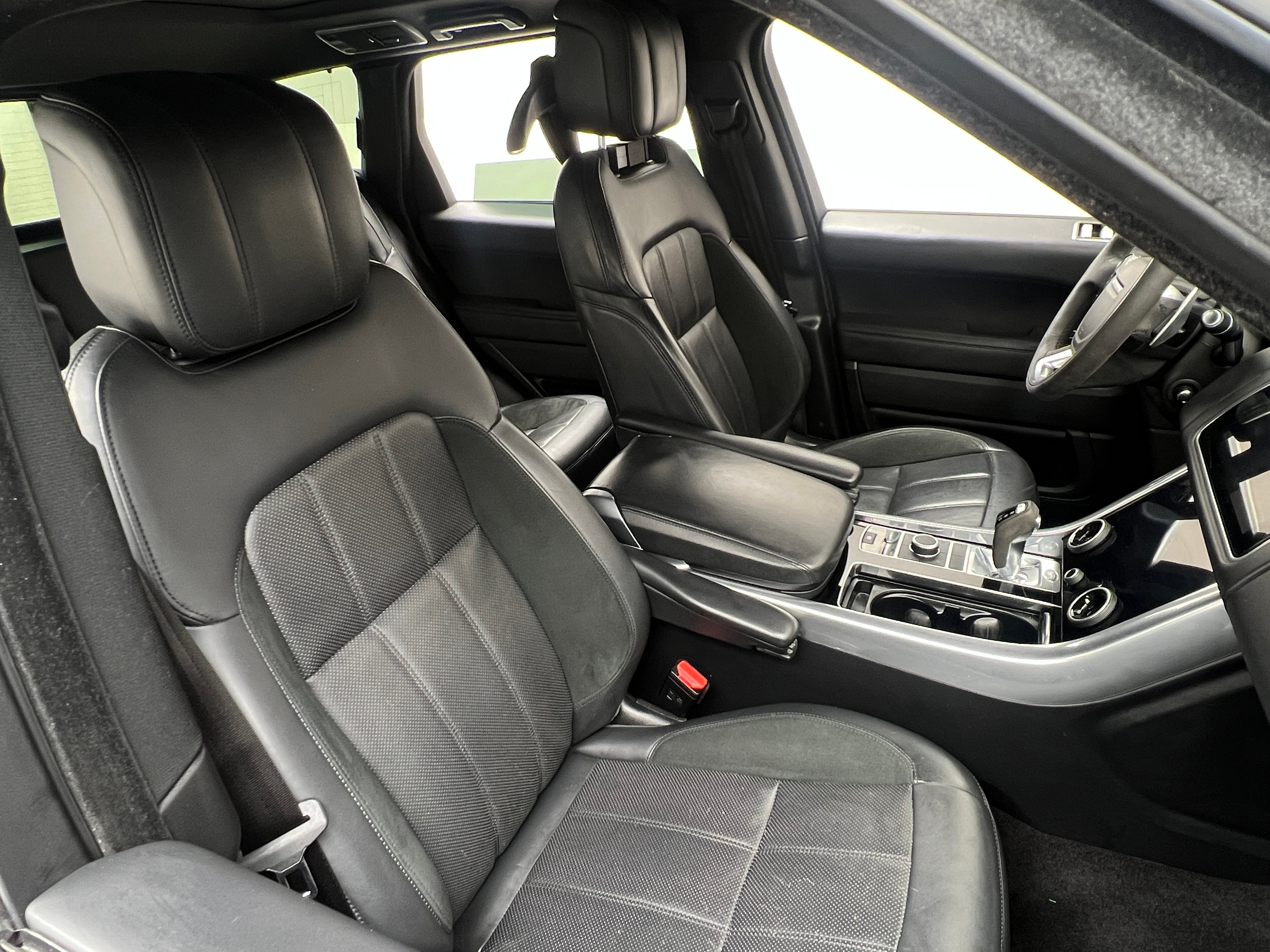 2020 Land Rover Range Rover Sport